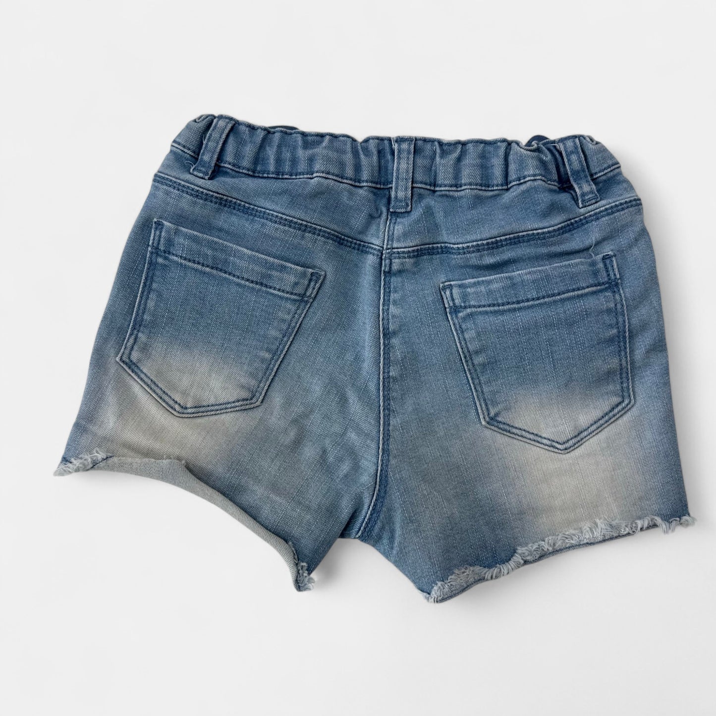 Short Gémo : 8 ans