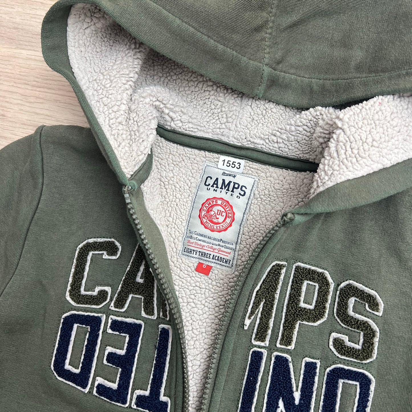 Gilet camps United : 6 ans
