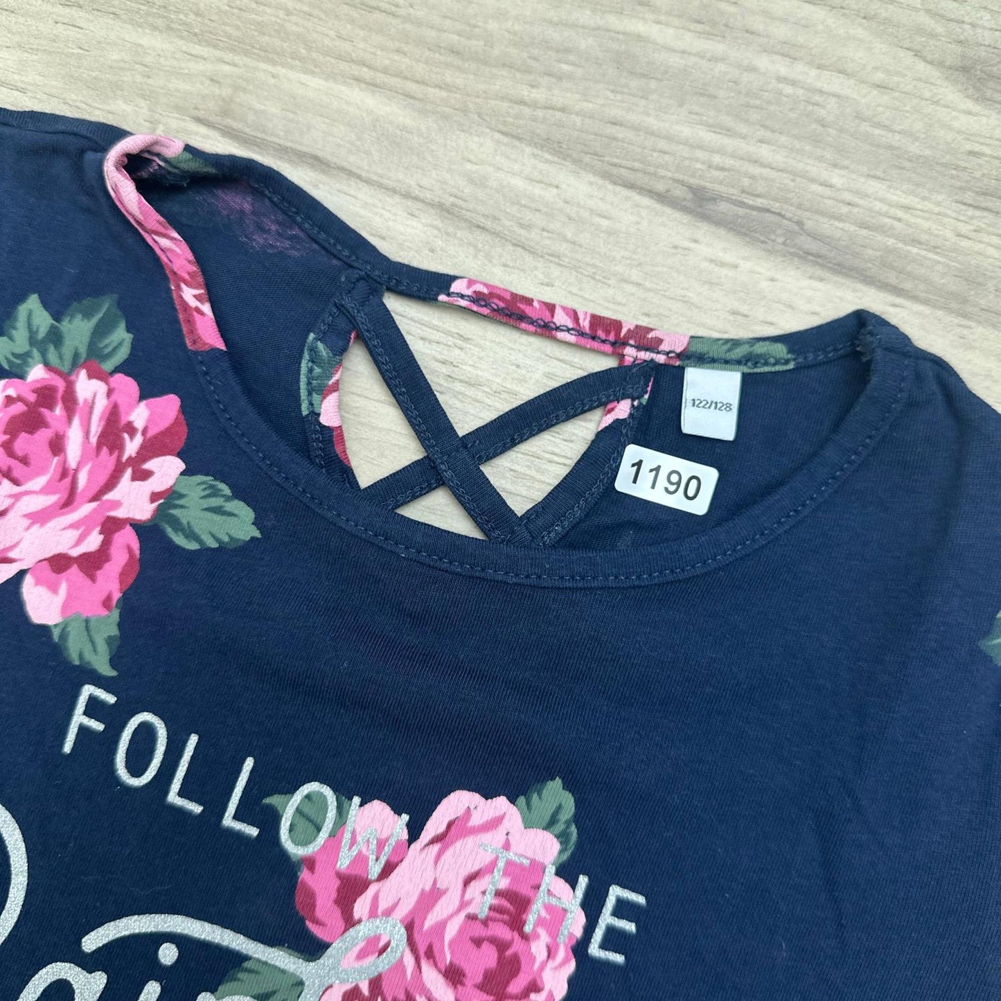 T-Shirt fille fleurs : 7 ans