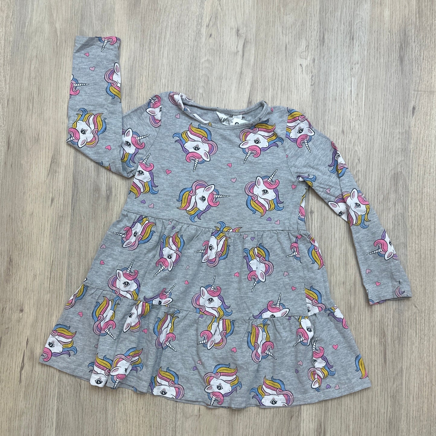 Robe H&M : 6 ans