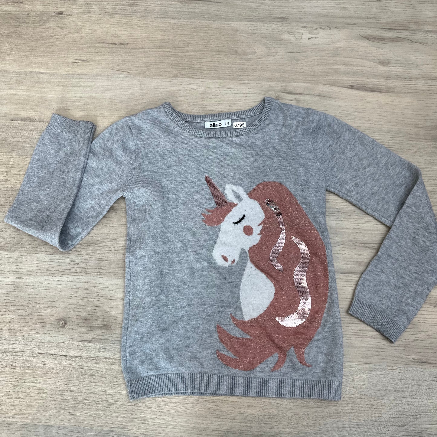 Pull Gémo : 8 ans