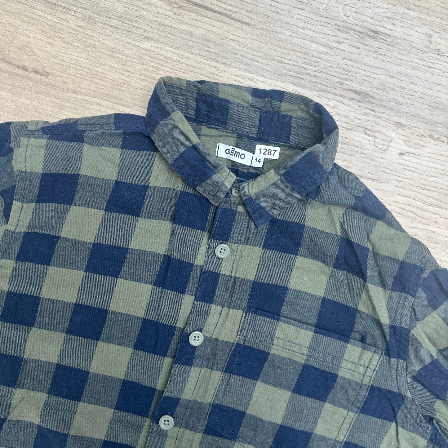 Chemise Gémo : 14 ans