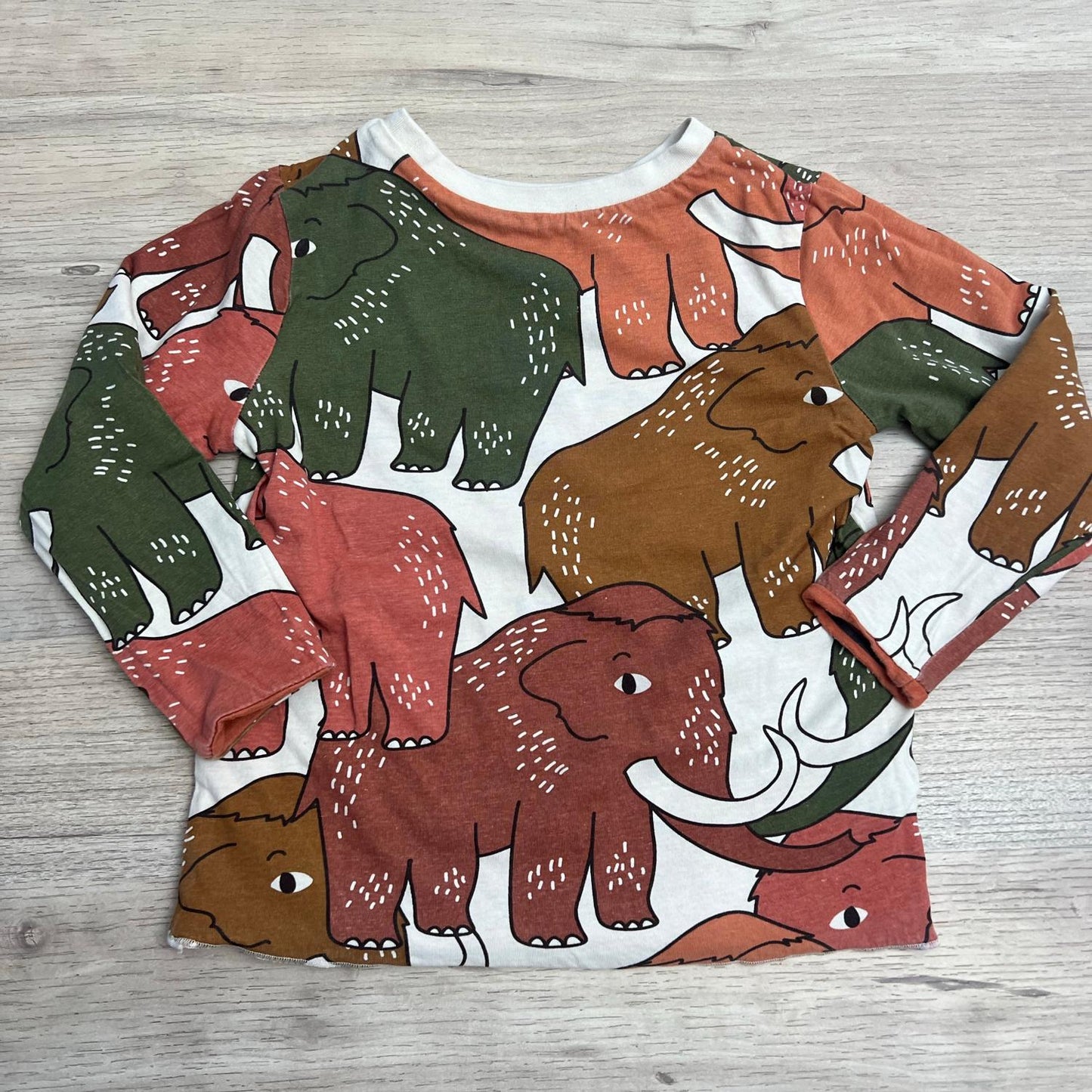 T-Shirt réversible : 8 ans