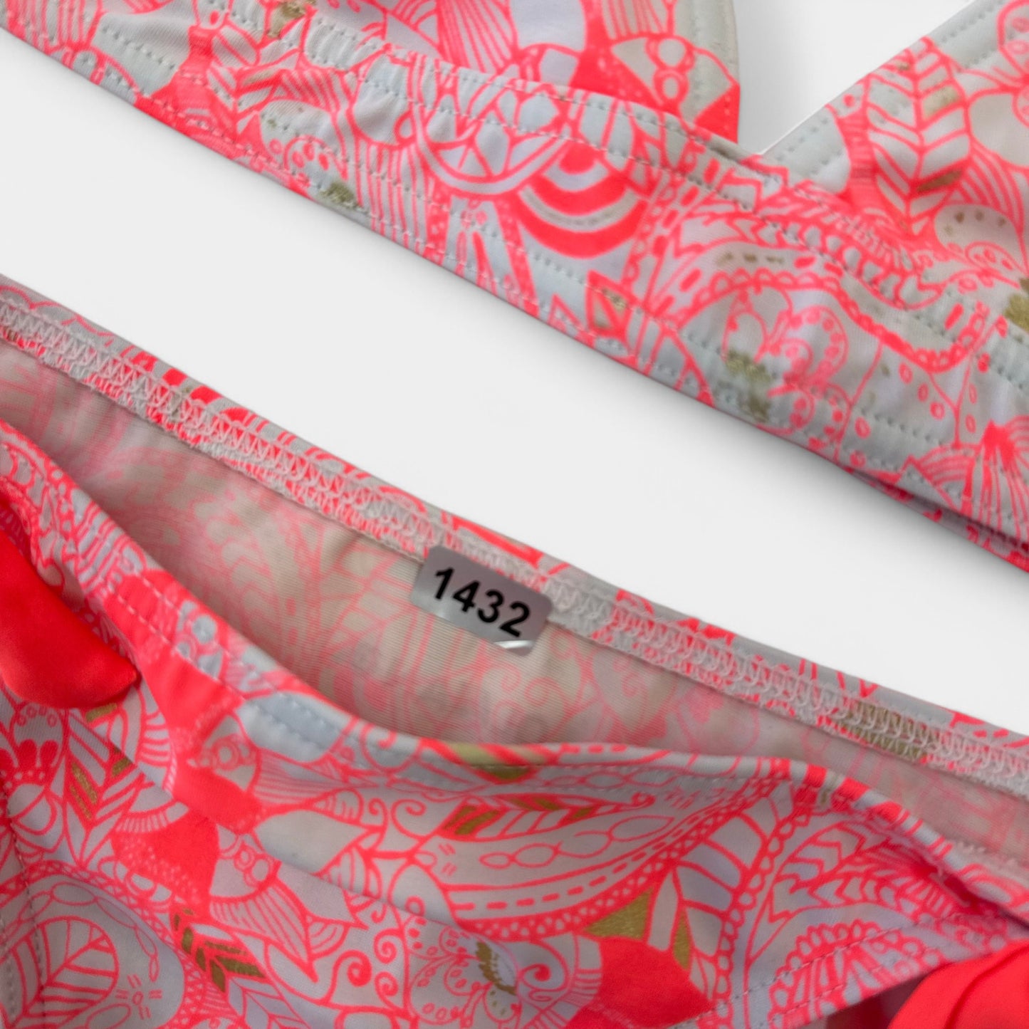 Maillot de bain : 6 ans