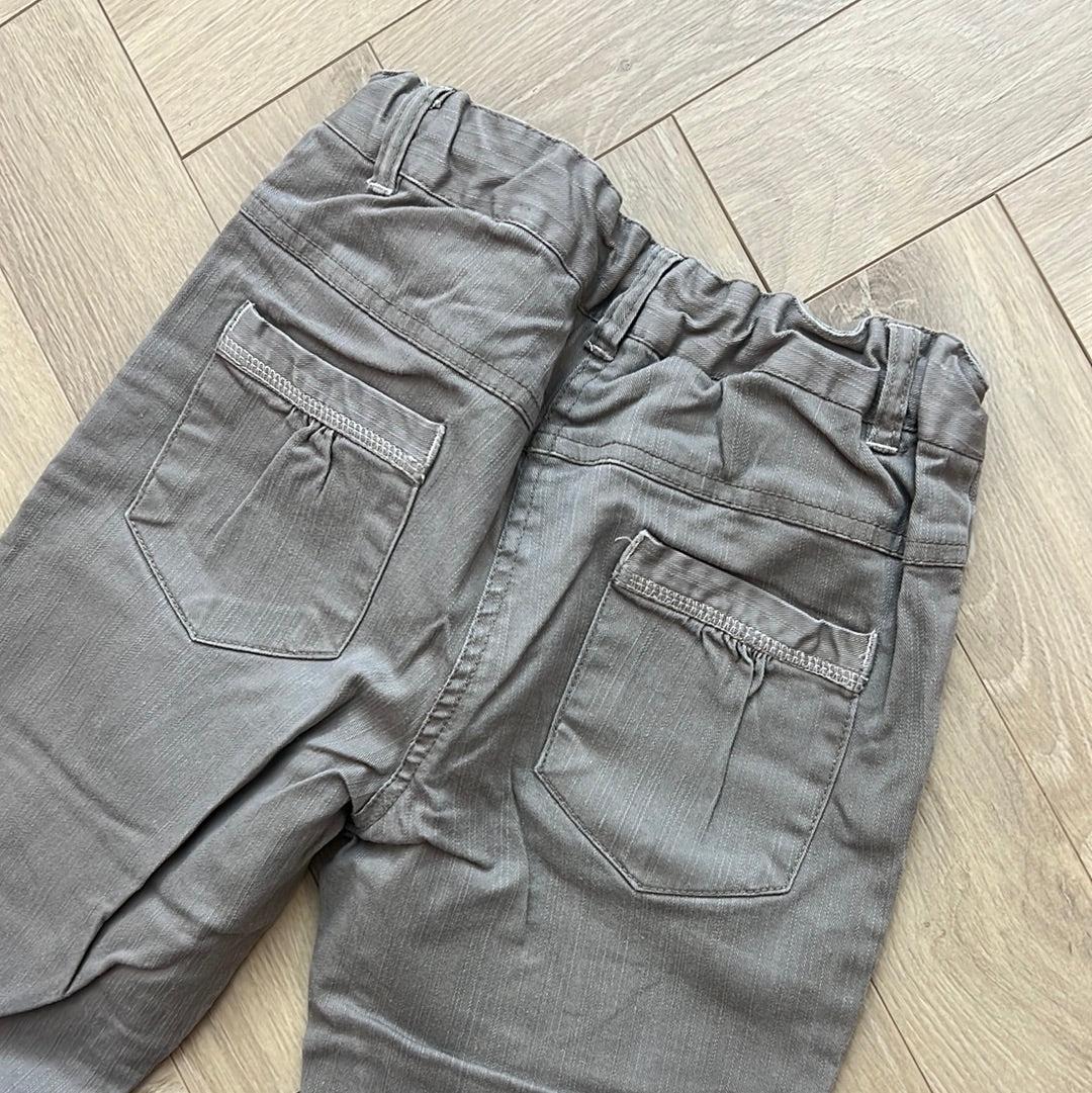 Pantacourt nky : 12 ans