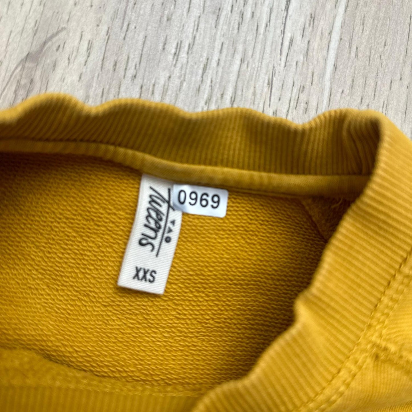 Pull Tape à l'oeil : 12 ans