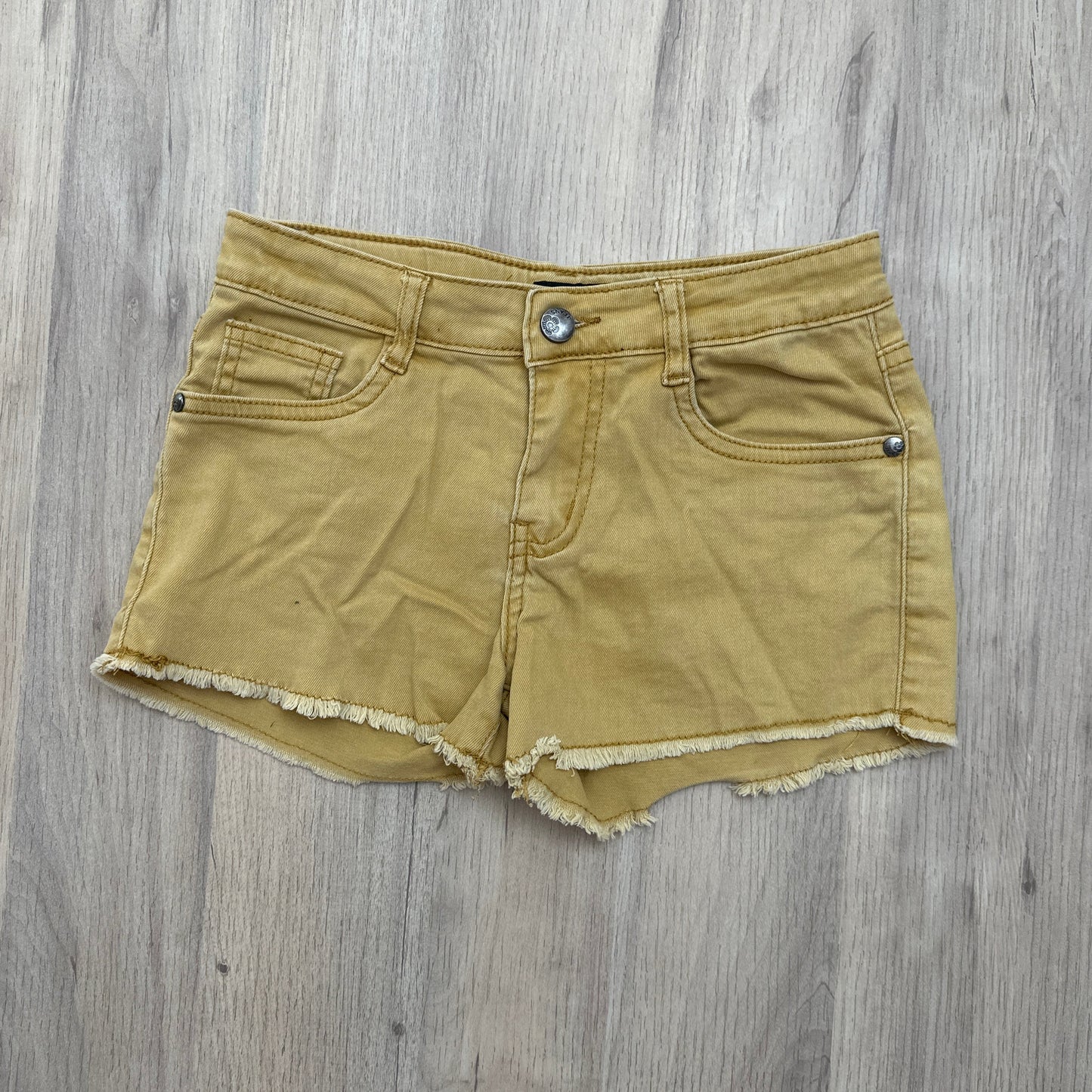 Short Jovial : 12 ans