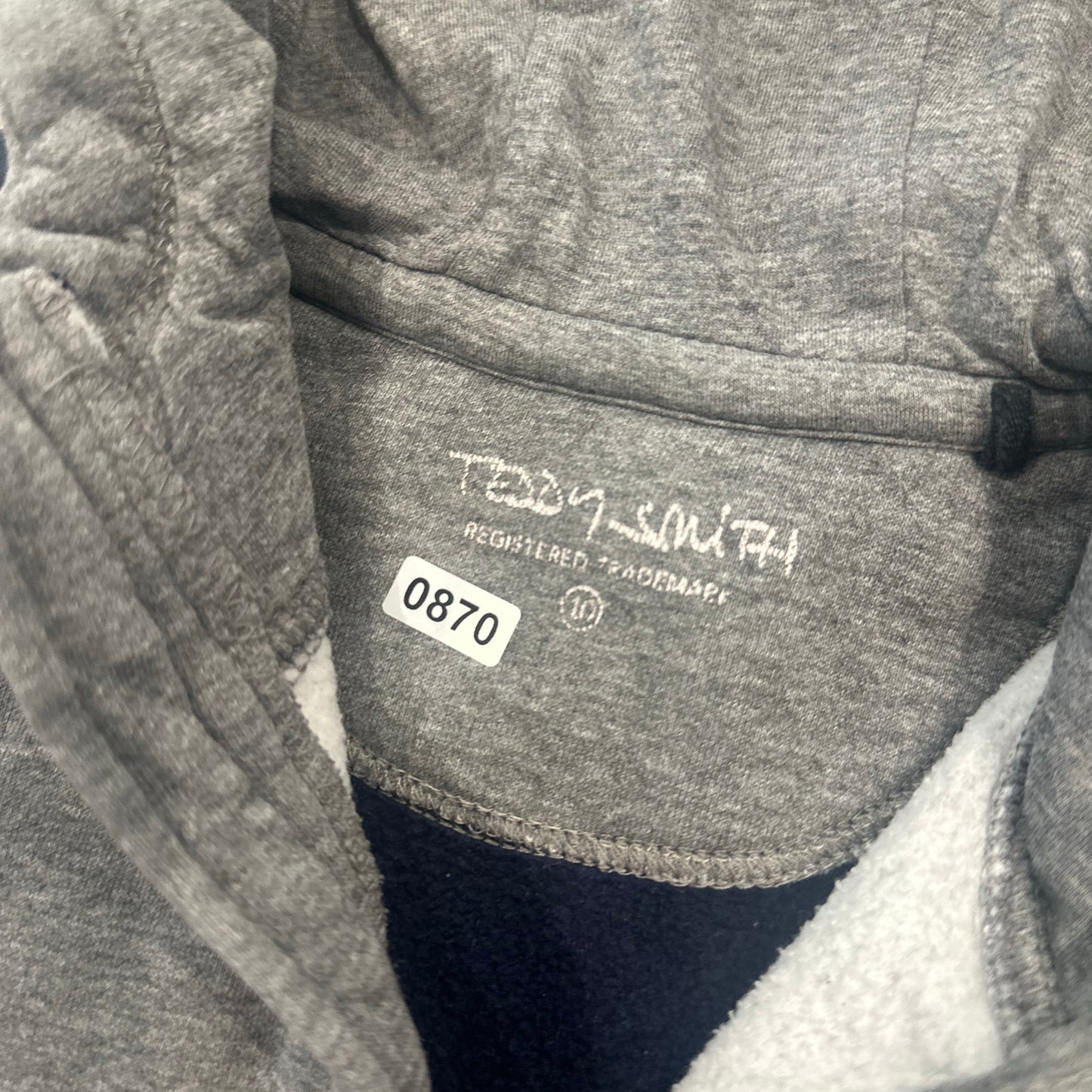 Pull Teddy Smith : 10 ans