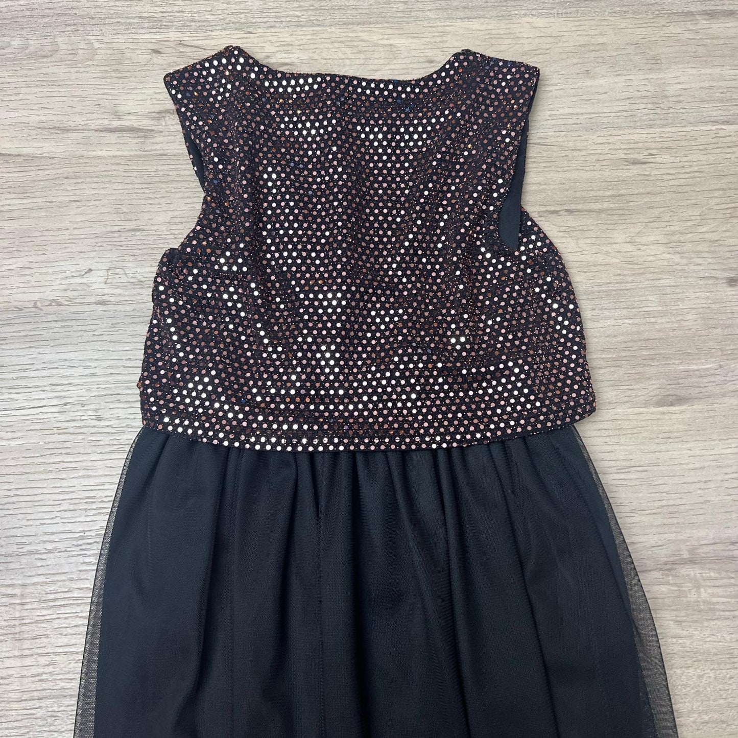 Robe Tissaia : 5 ans