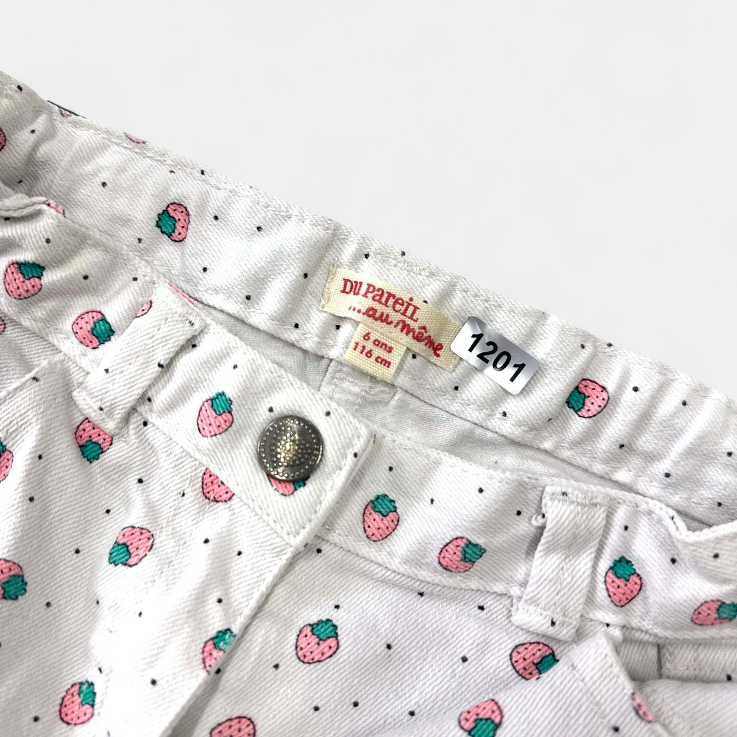 Short Du Pareil au même : 6 ans