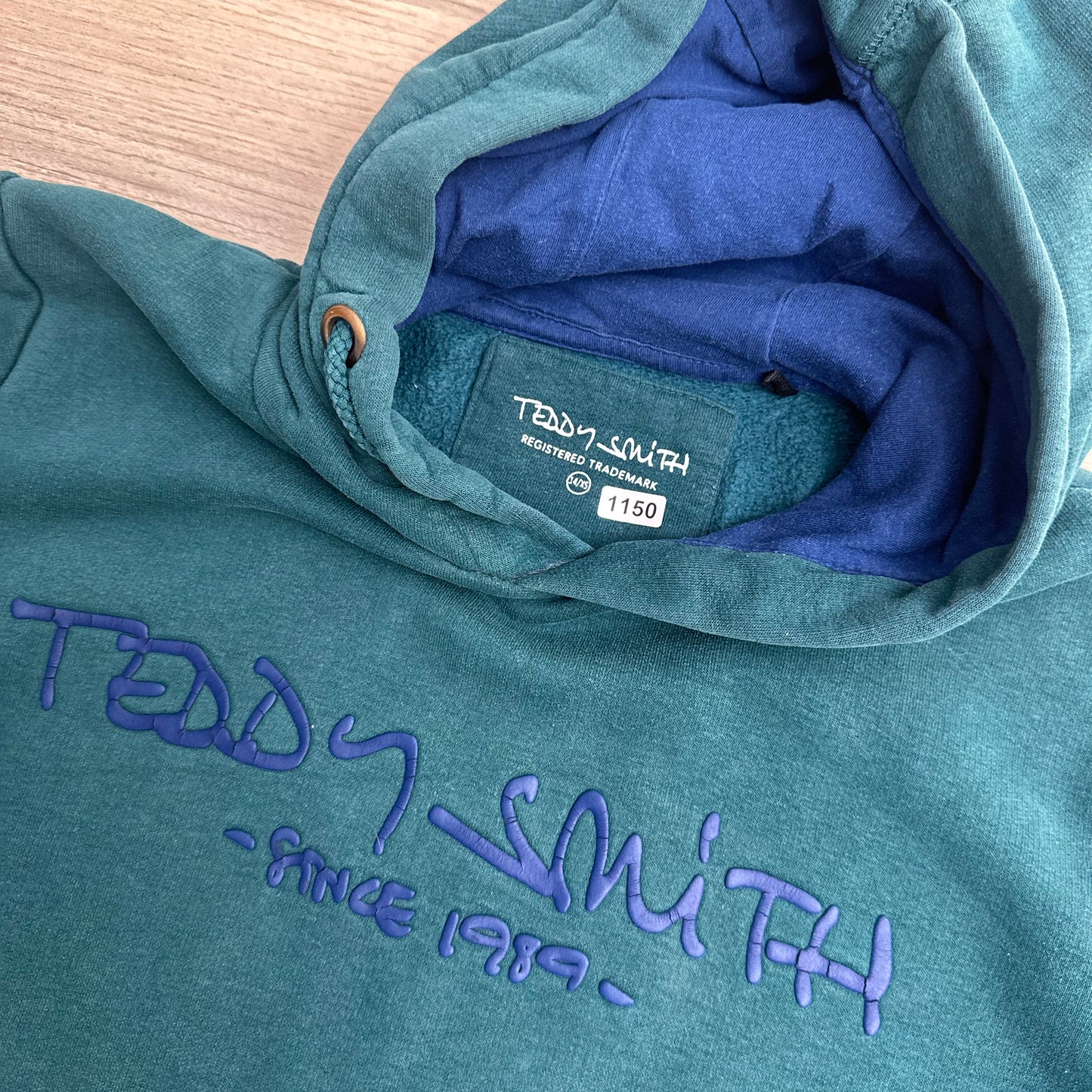 Pull Teddy Smith : 14 ans