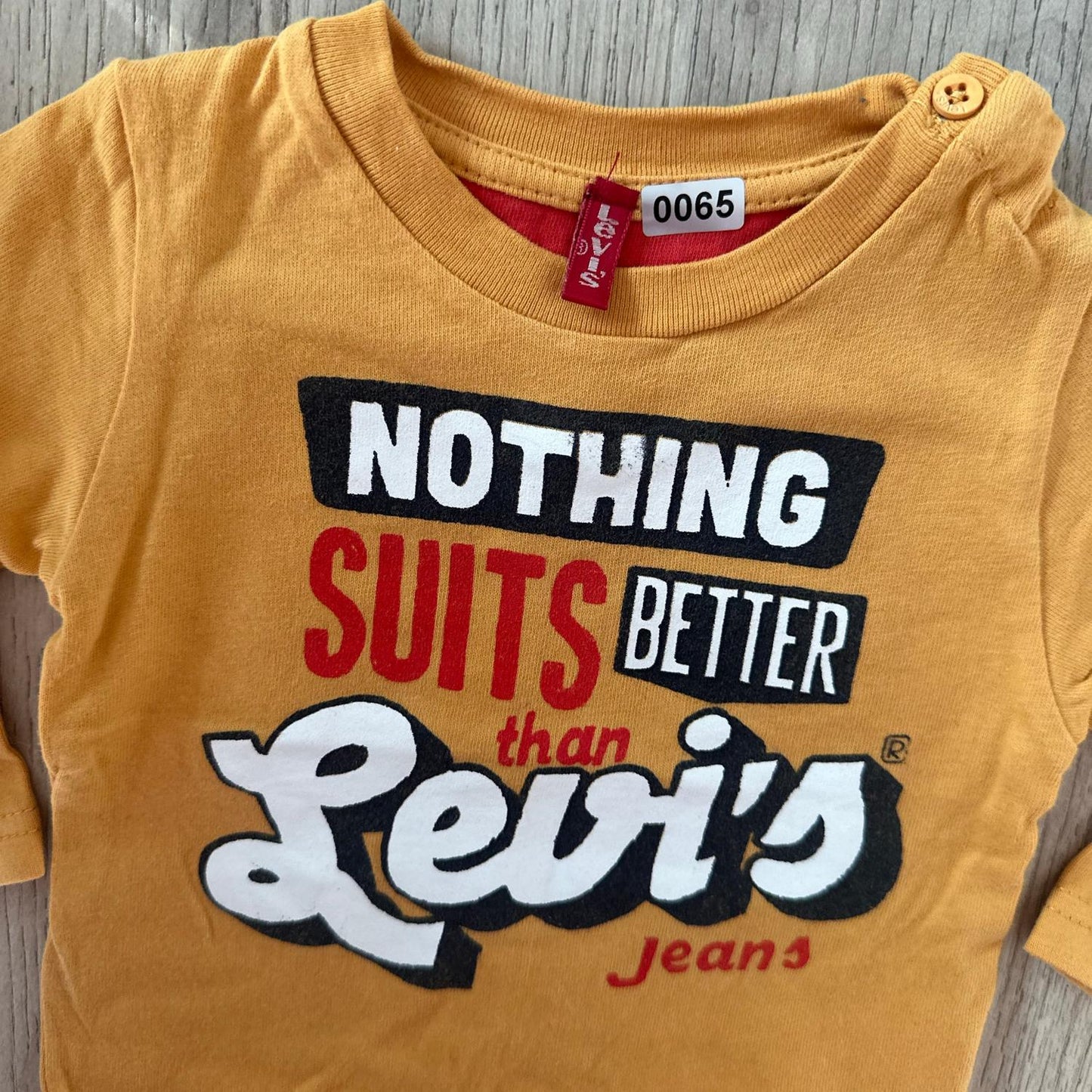 T-Shirt Levis : 9 mois
