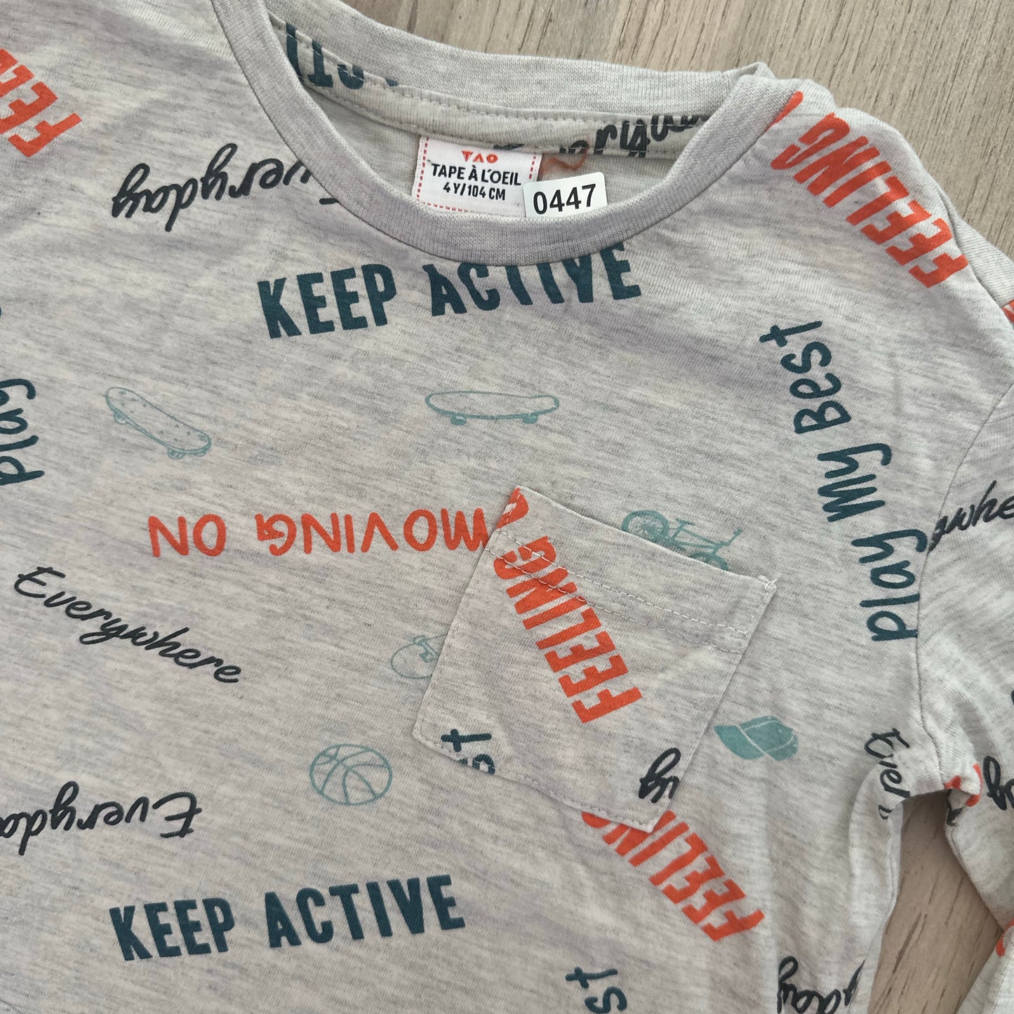 T-Shirt Tape à l'oeil : 4 ans