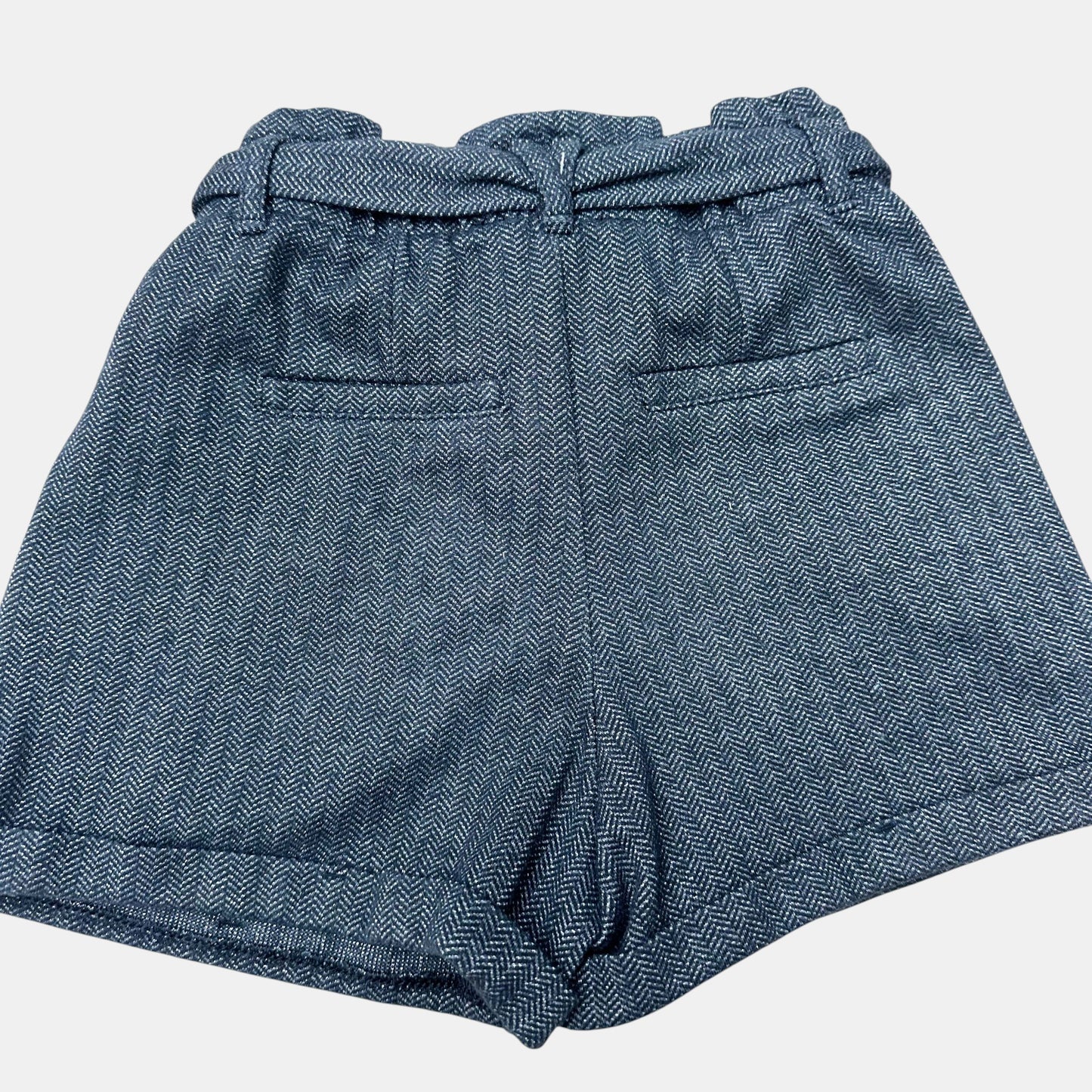 Short Okaïdi : 9 ans