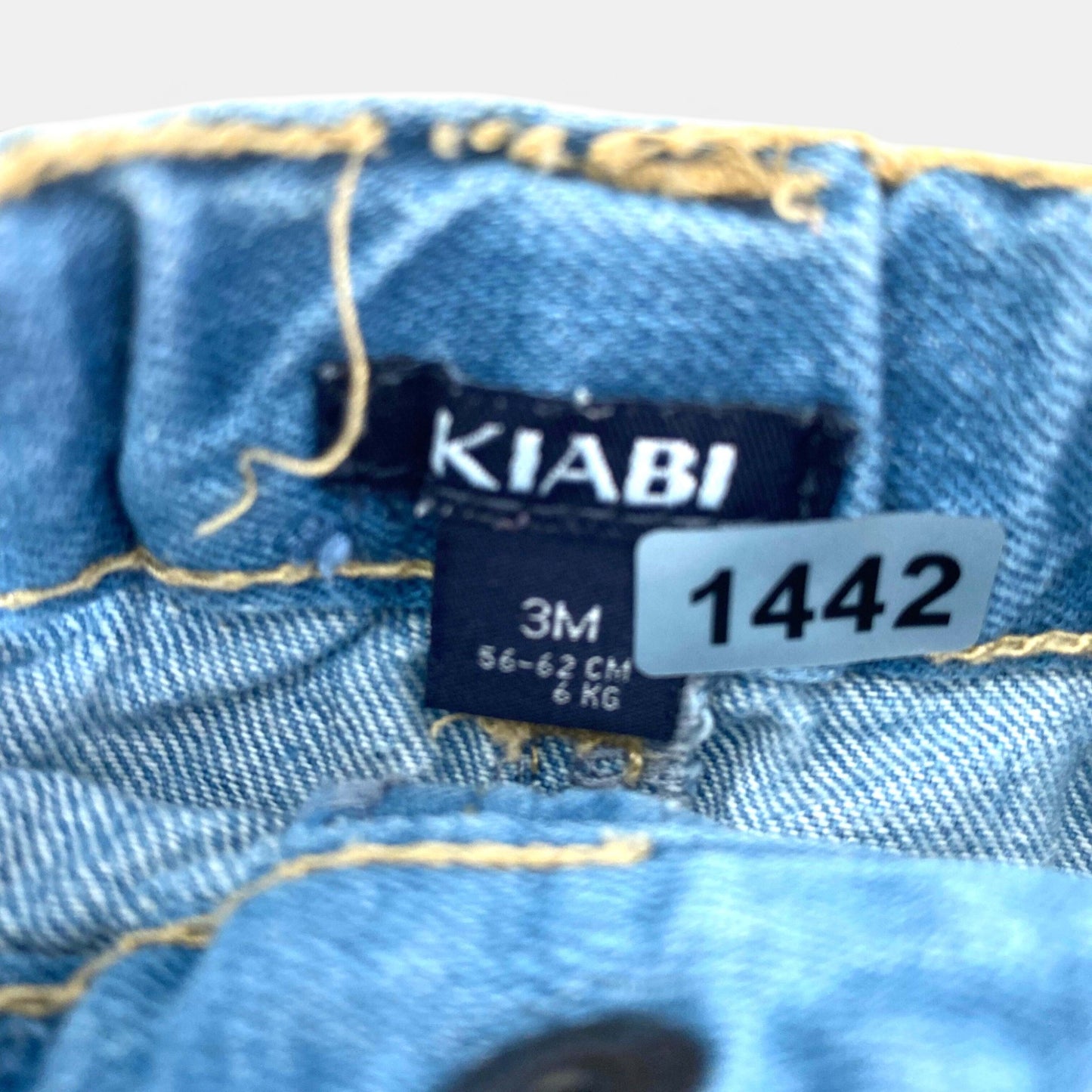 Pantalon Kiabi : 3 mois