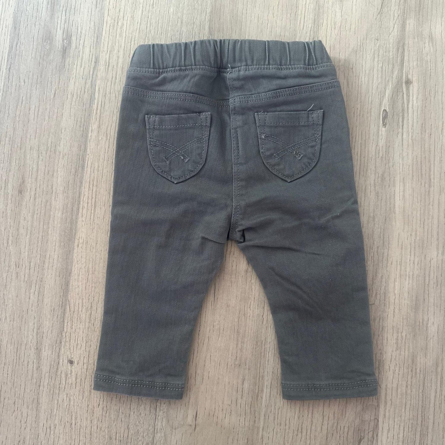 Pantalon Okaïdi : 6 mois