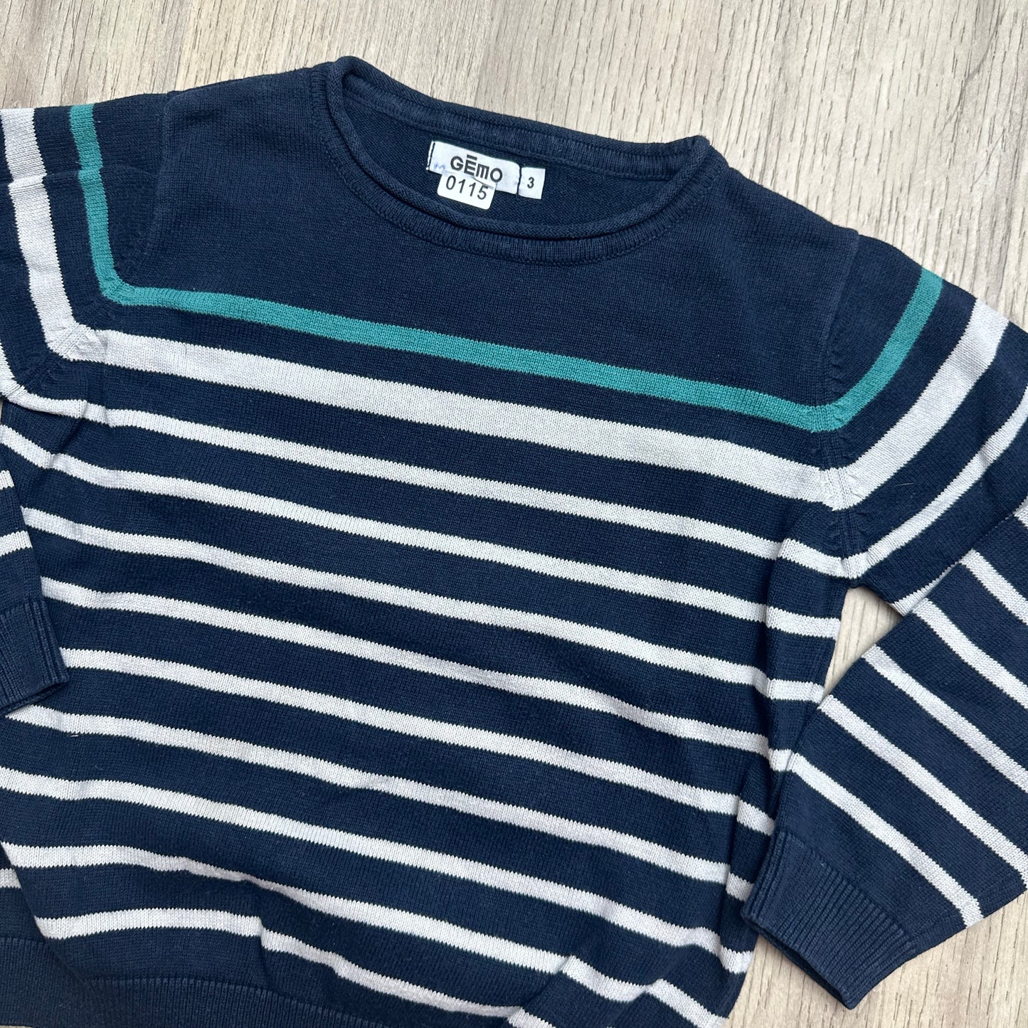 Pull Gémo : 3 ans
