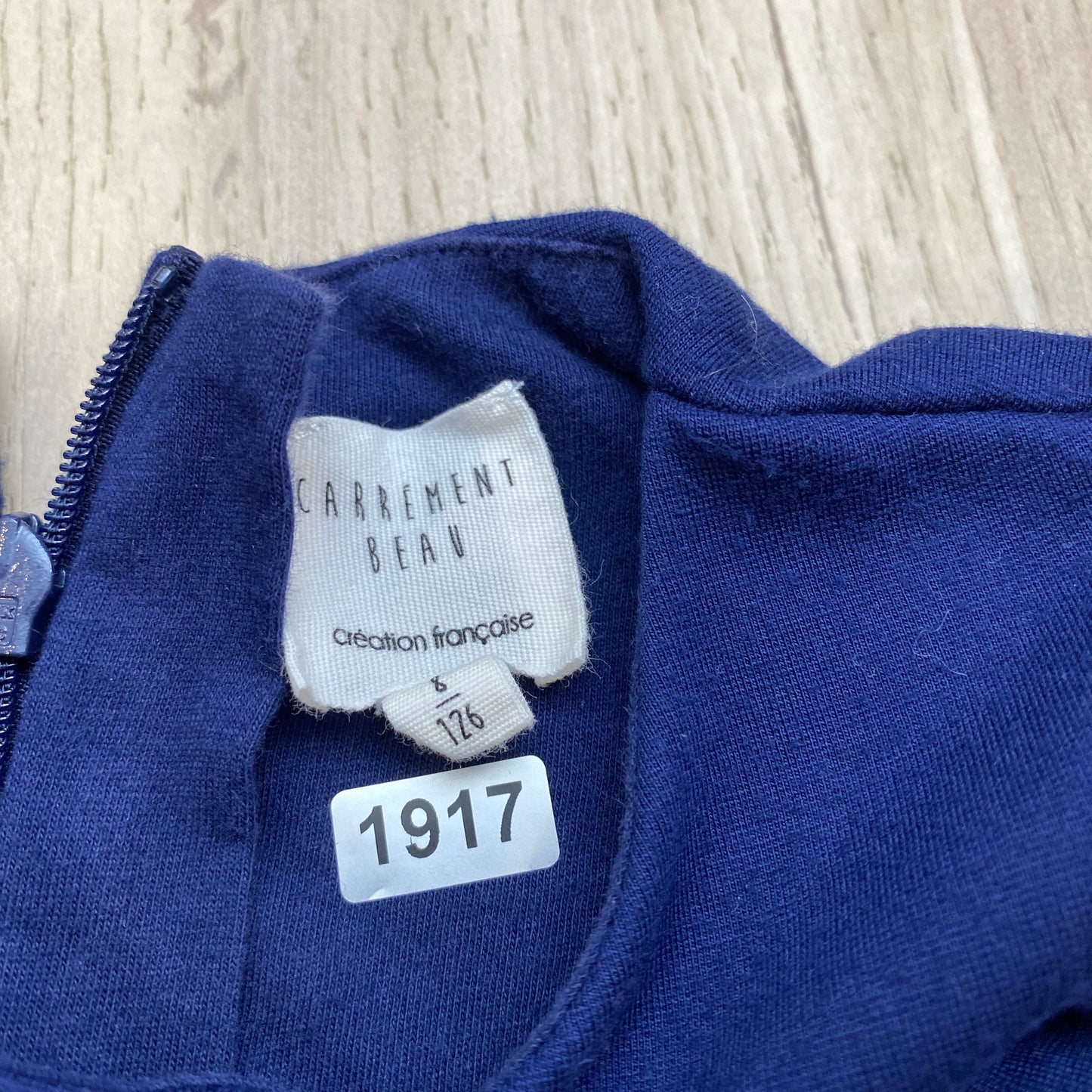 Robe carrément beau : 8 ans