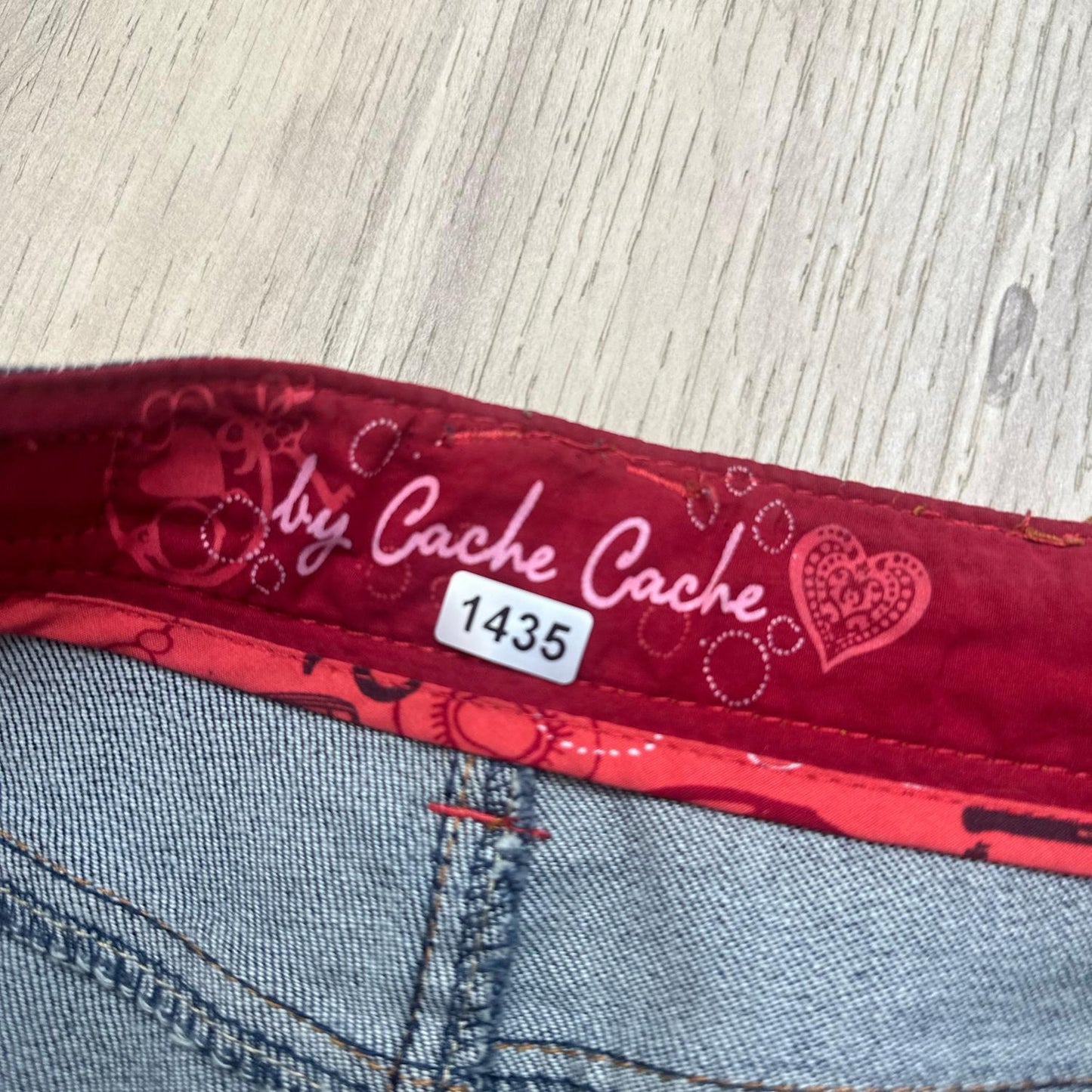 Jupe cache cache : 16 ans