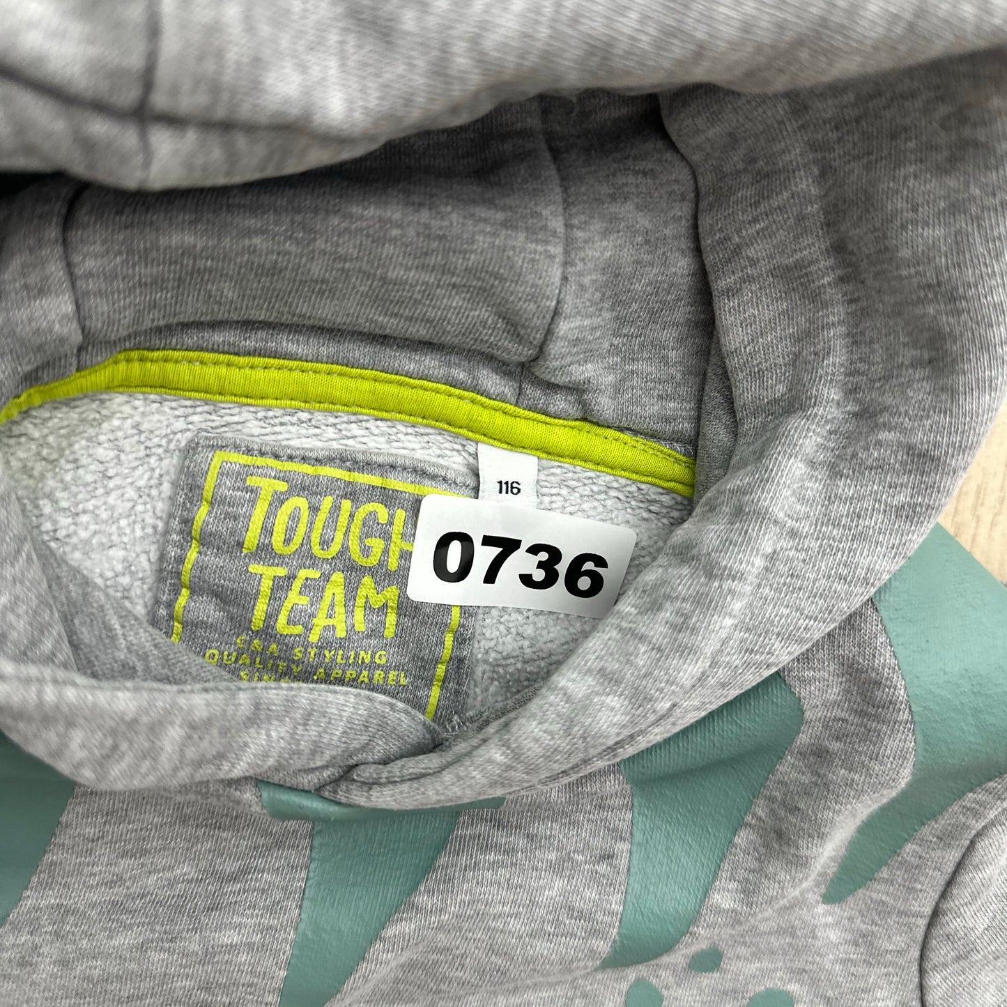 Pull C&A : 6 ans