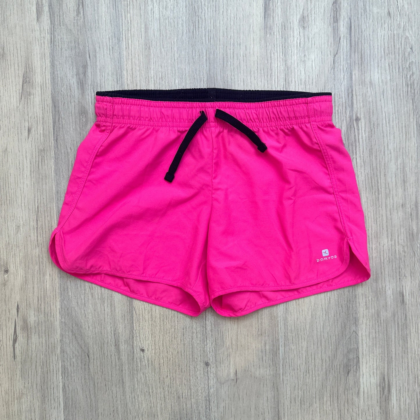 Short Domyos : 12 ans