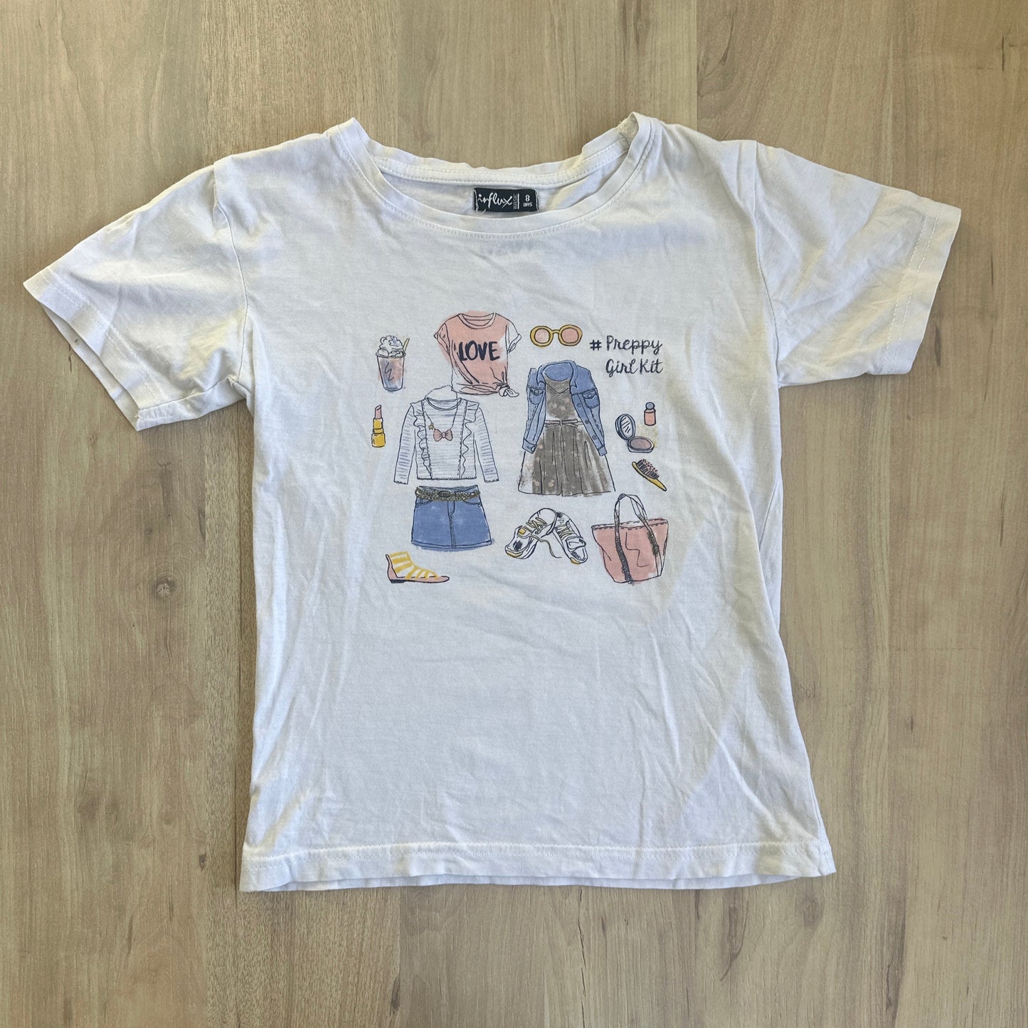 T-shirt influx : 8 ans
