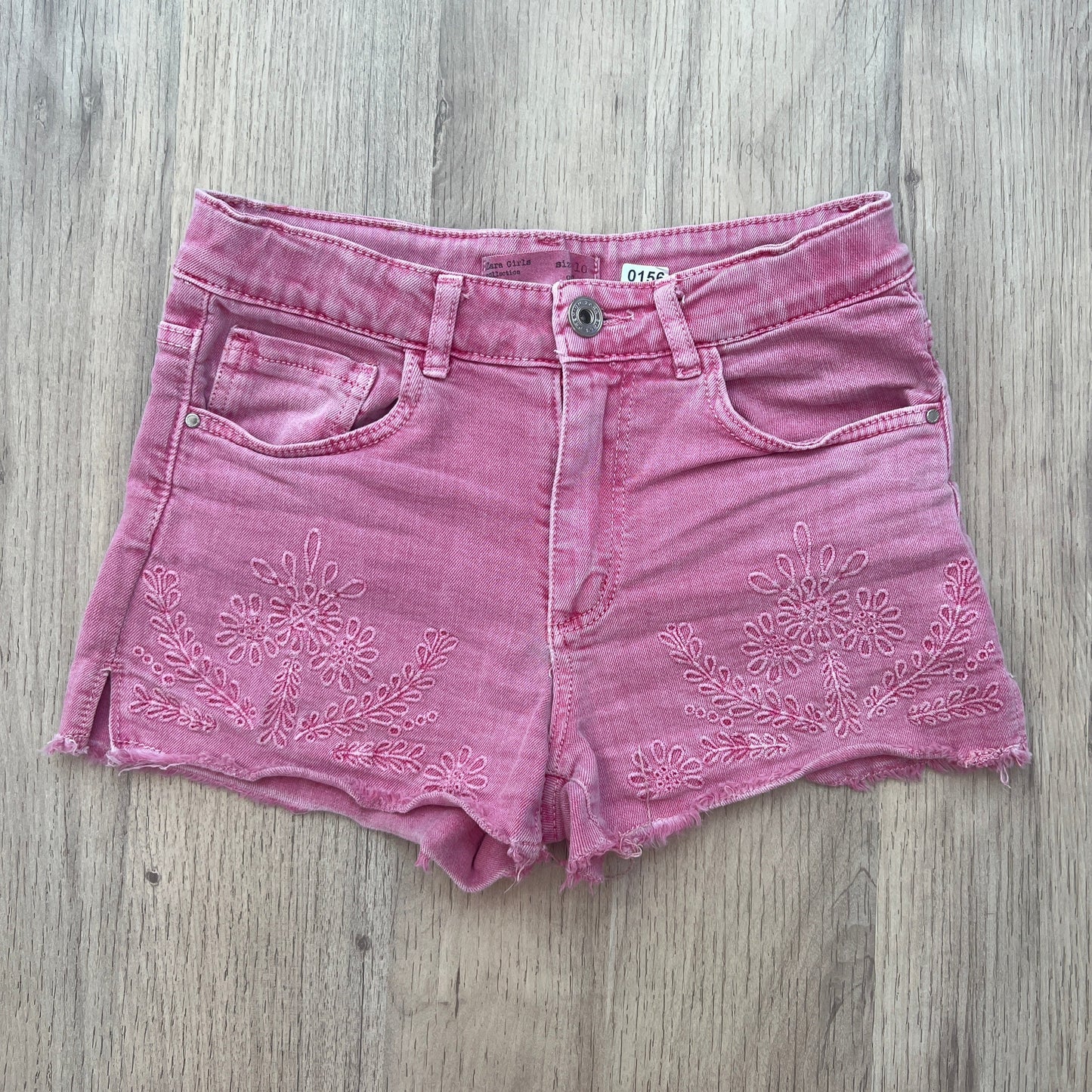 Short Zara : 10 ans