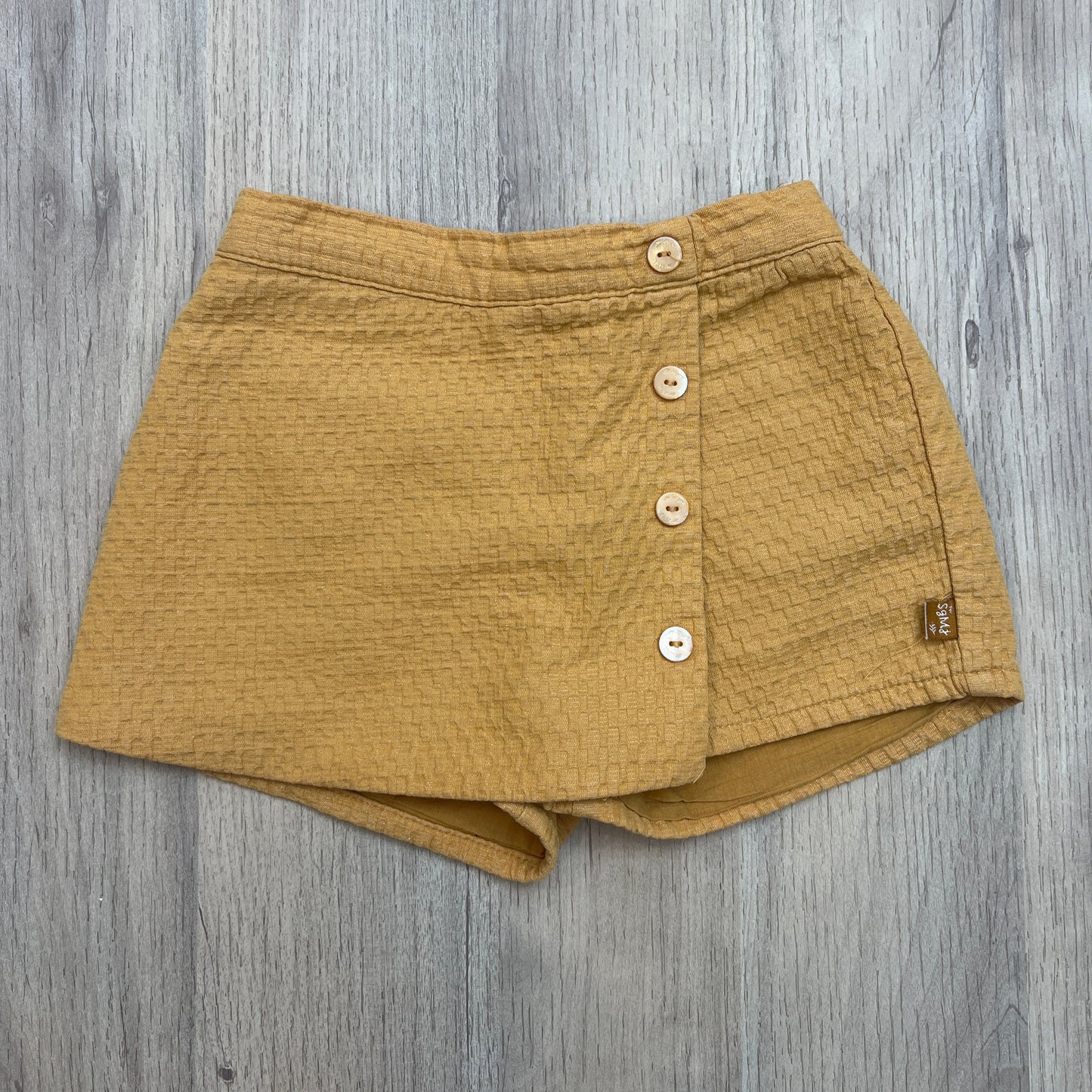 Short Sergent Major : 4 ans