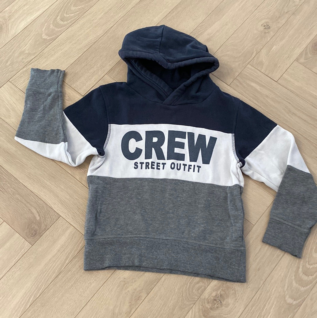 Pull tape à l’œil : 8 ans