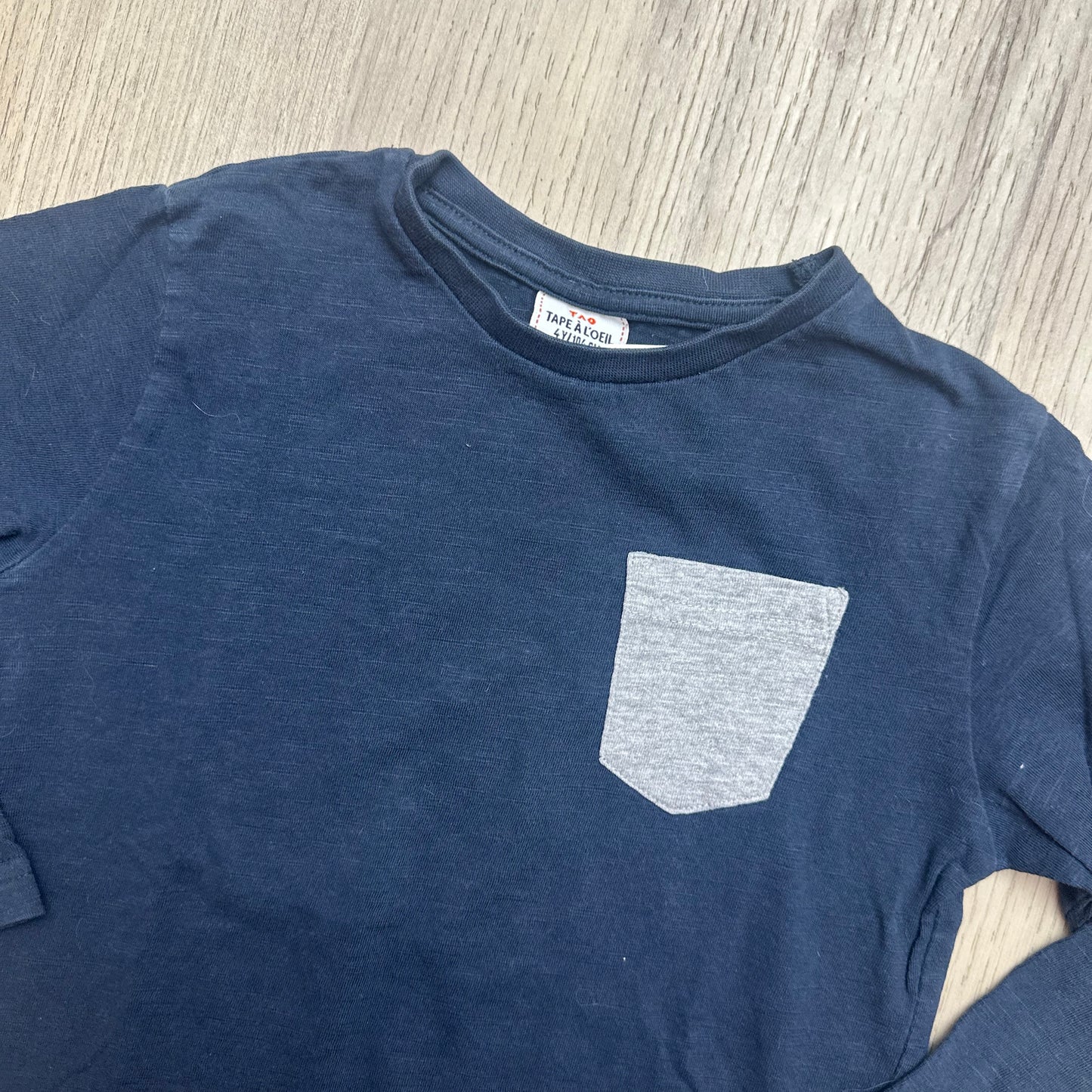 T-Shirt Tape à l'oeil : 4 ans