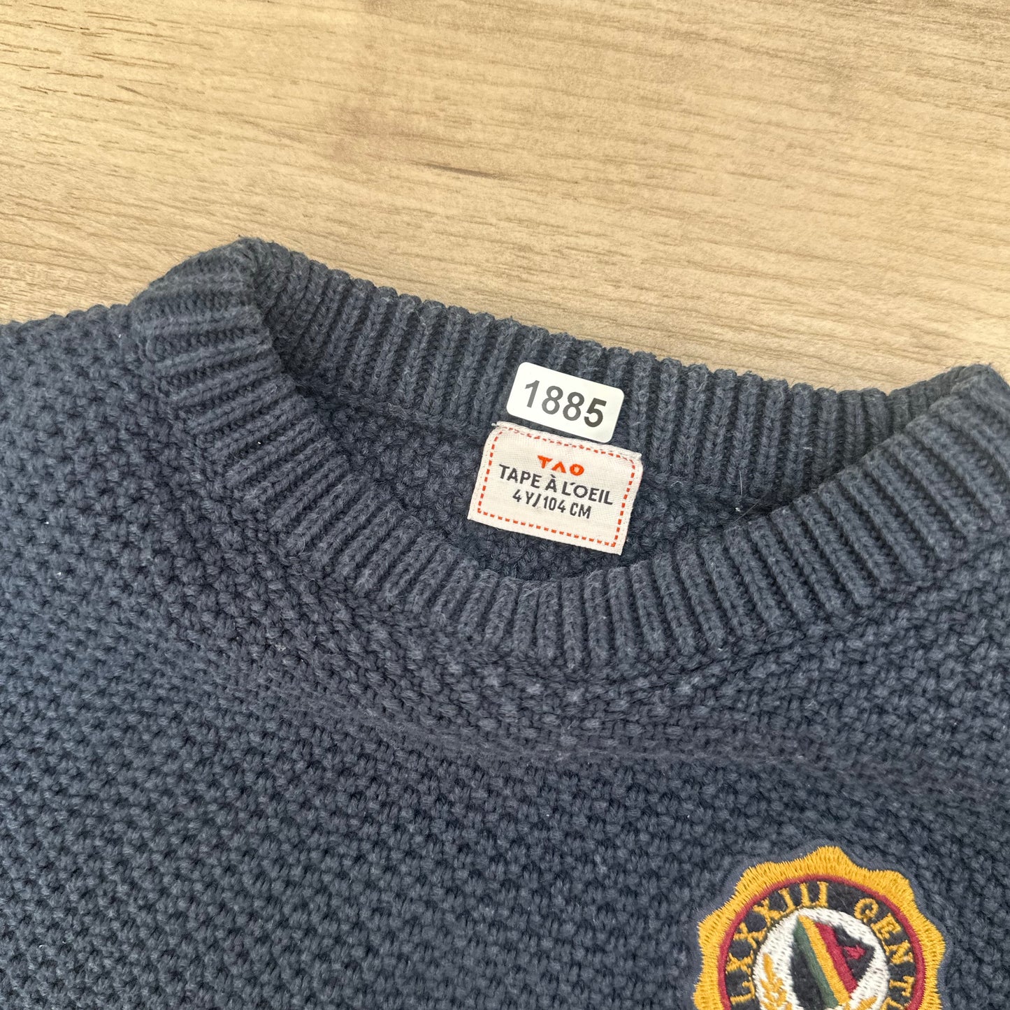 Pull Tape à l'oeil : 4 ans