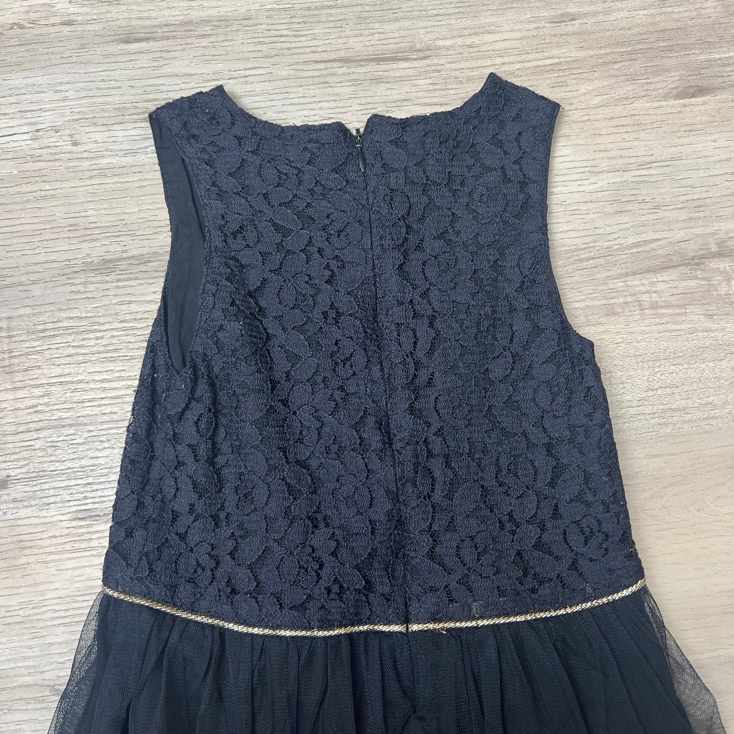 Robe Fashion Private Company : 6 ans