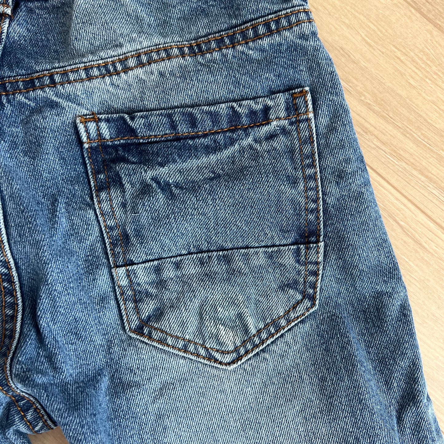 Pantalon Kiabi : 9 ans
