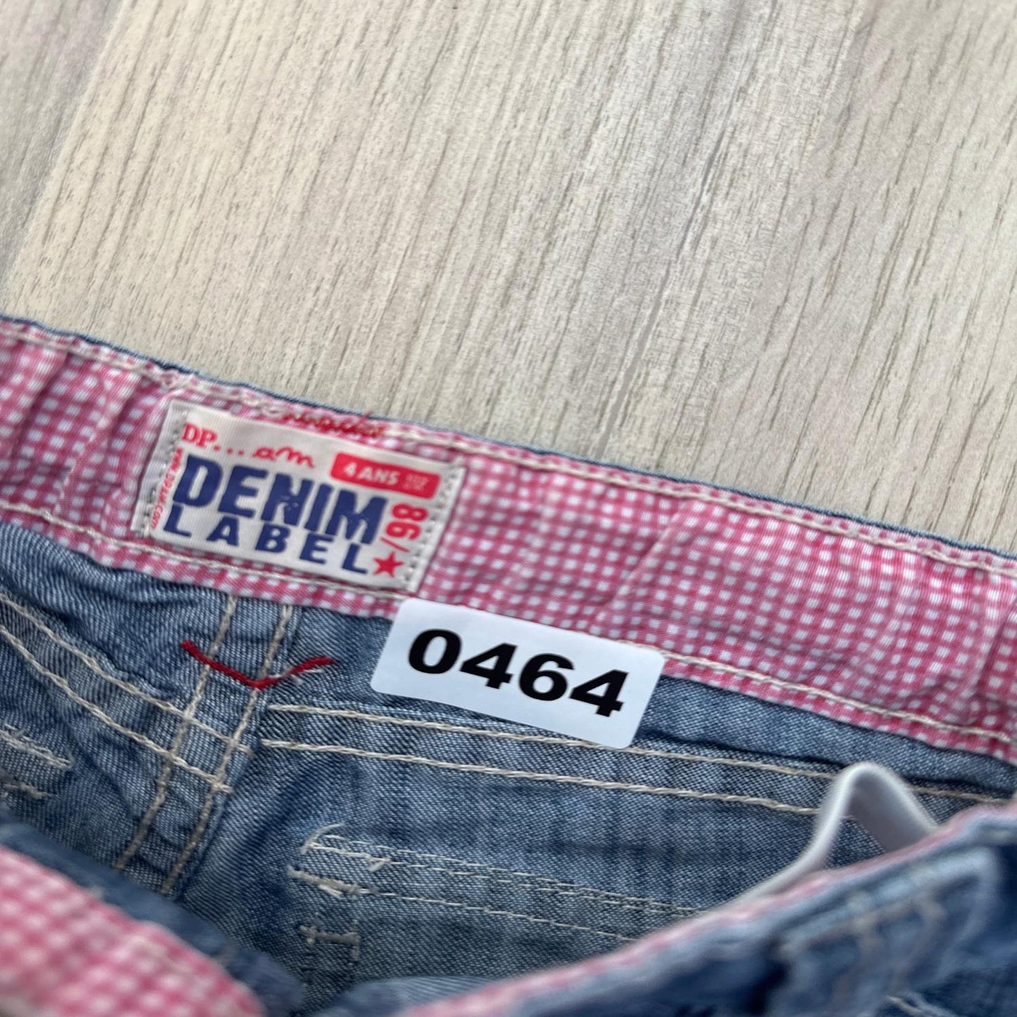 Short denim label : 4 ans