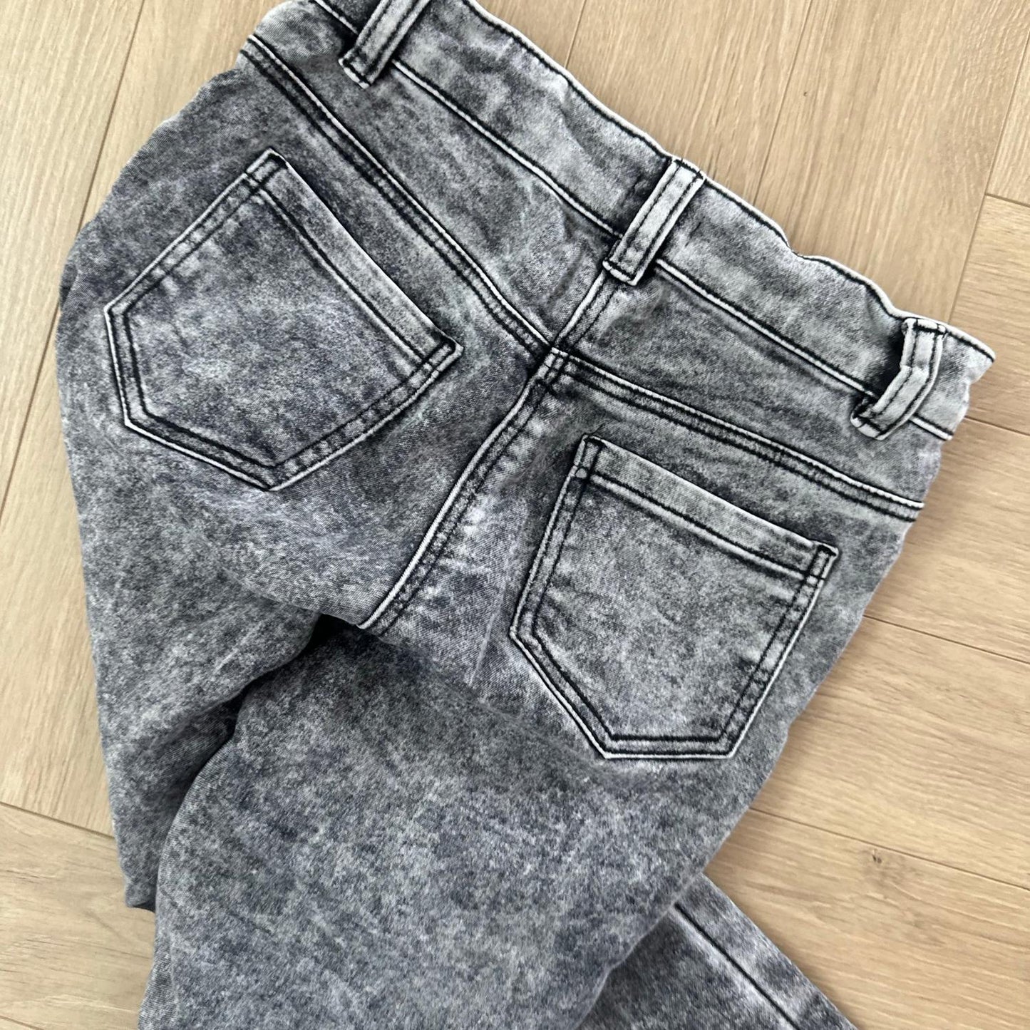 Pantalon Gémo : 10 ans
