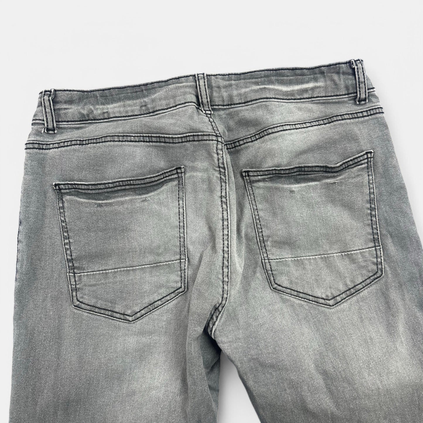 Pantalon Kiabi : 16 ans