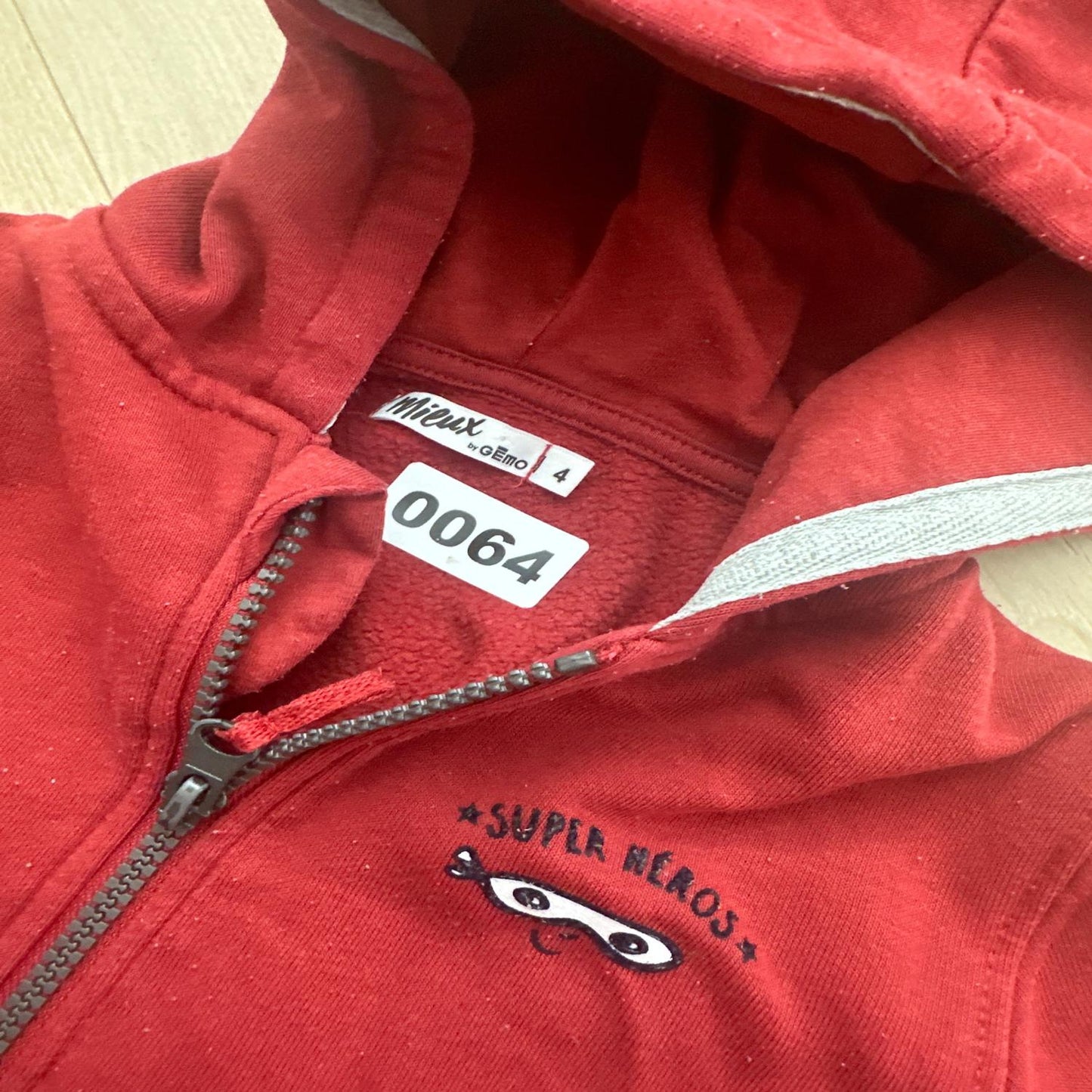 Gilet zip gémo : 4 ans