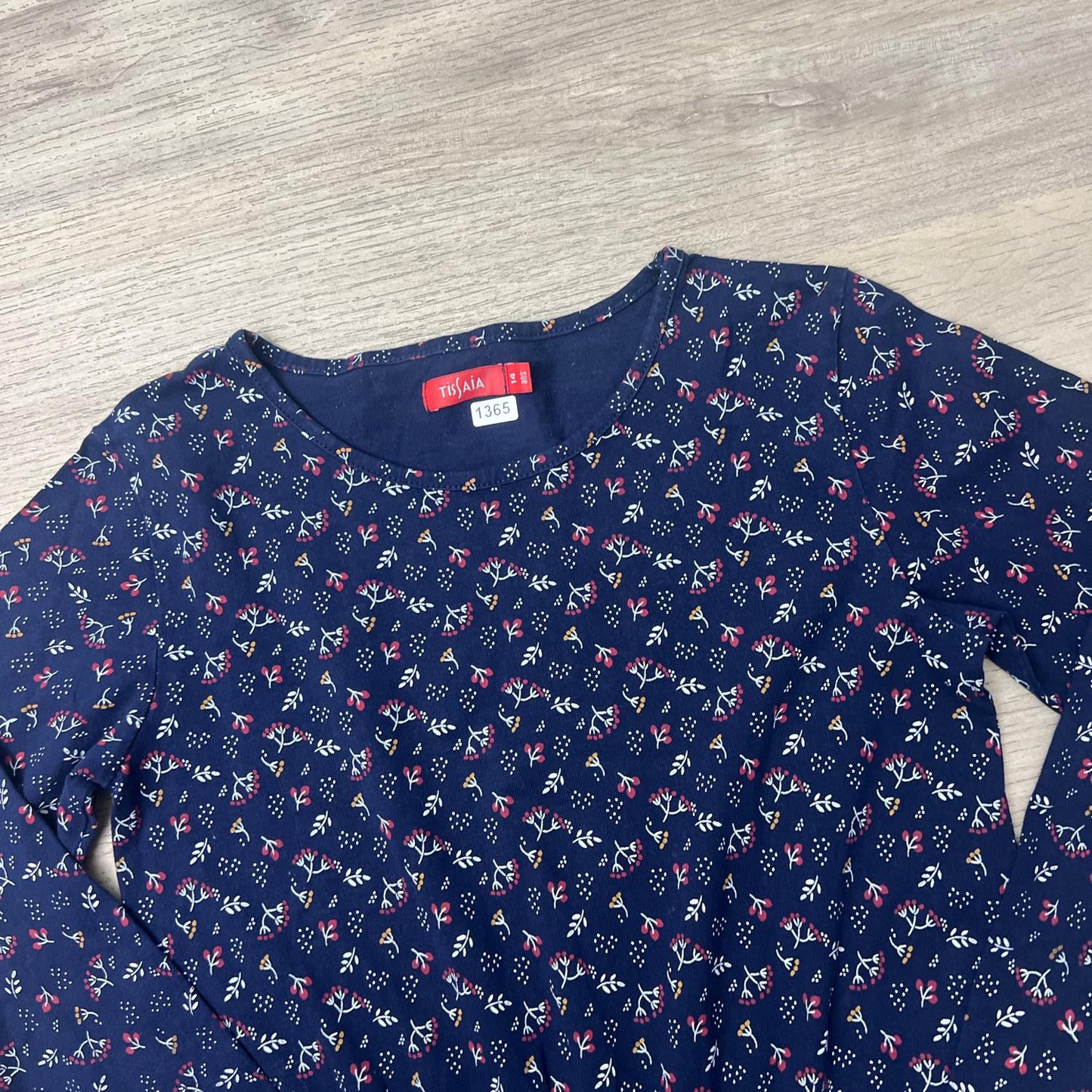 Robe Tissaia : 14 ans