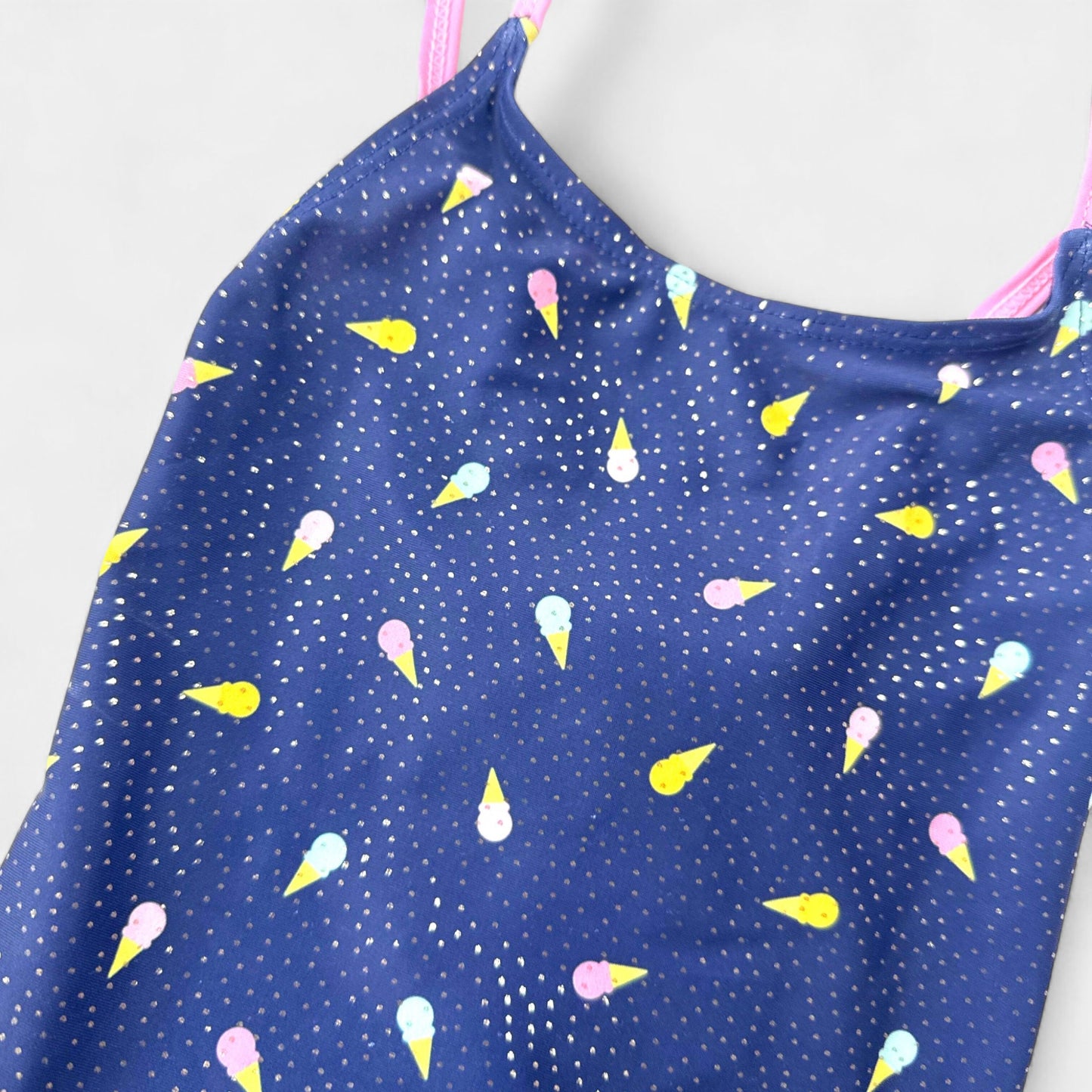 Maillot de bain : 7 ans