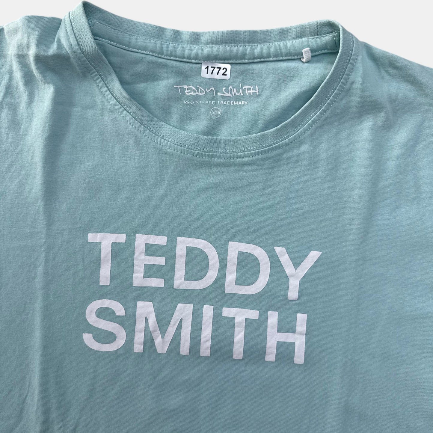 Tenue de sport Teddy Smith : 16 ans