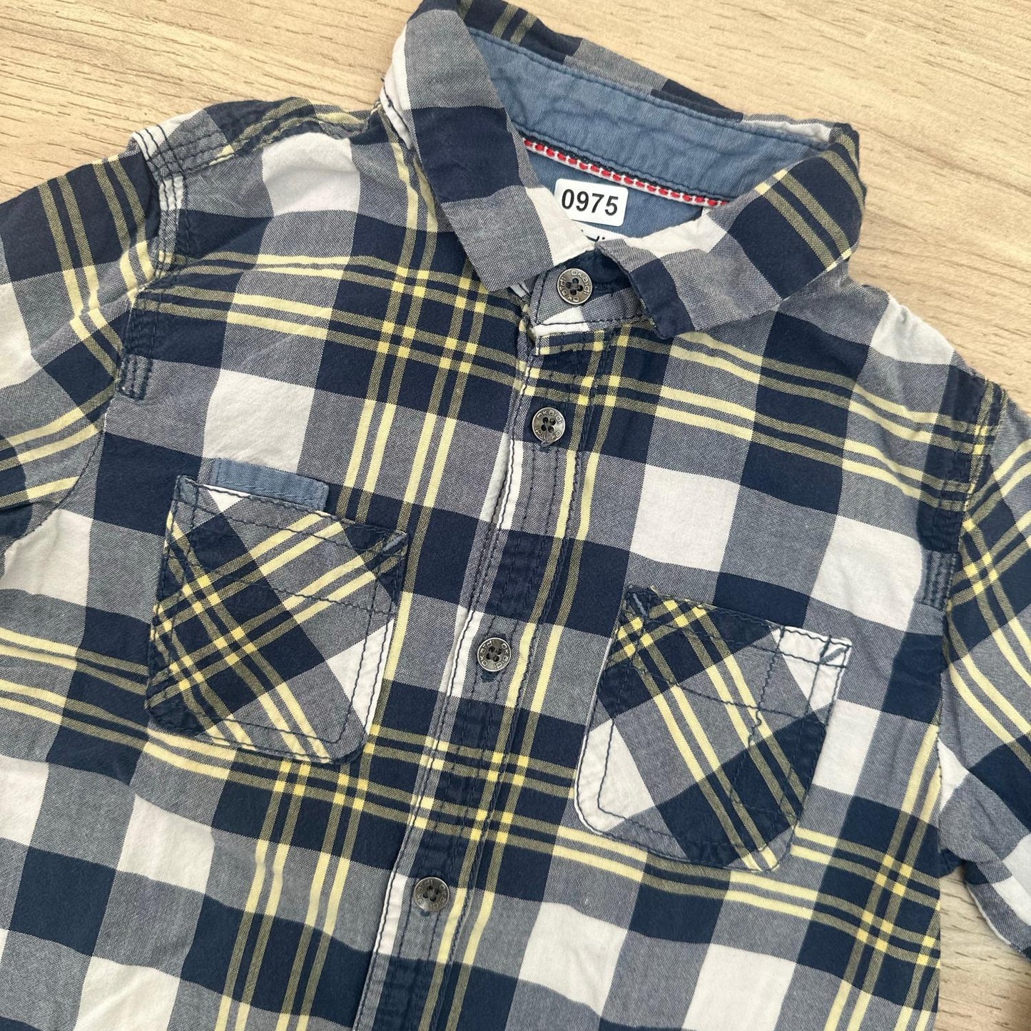 Chemise Okaïdi : 4 ans