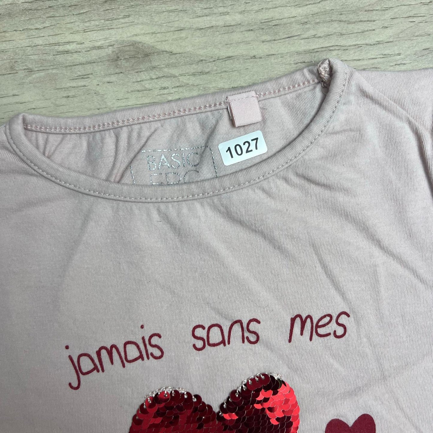 T-Shirt Fashion Private Company : 6 ans