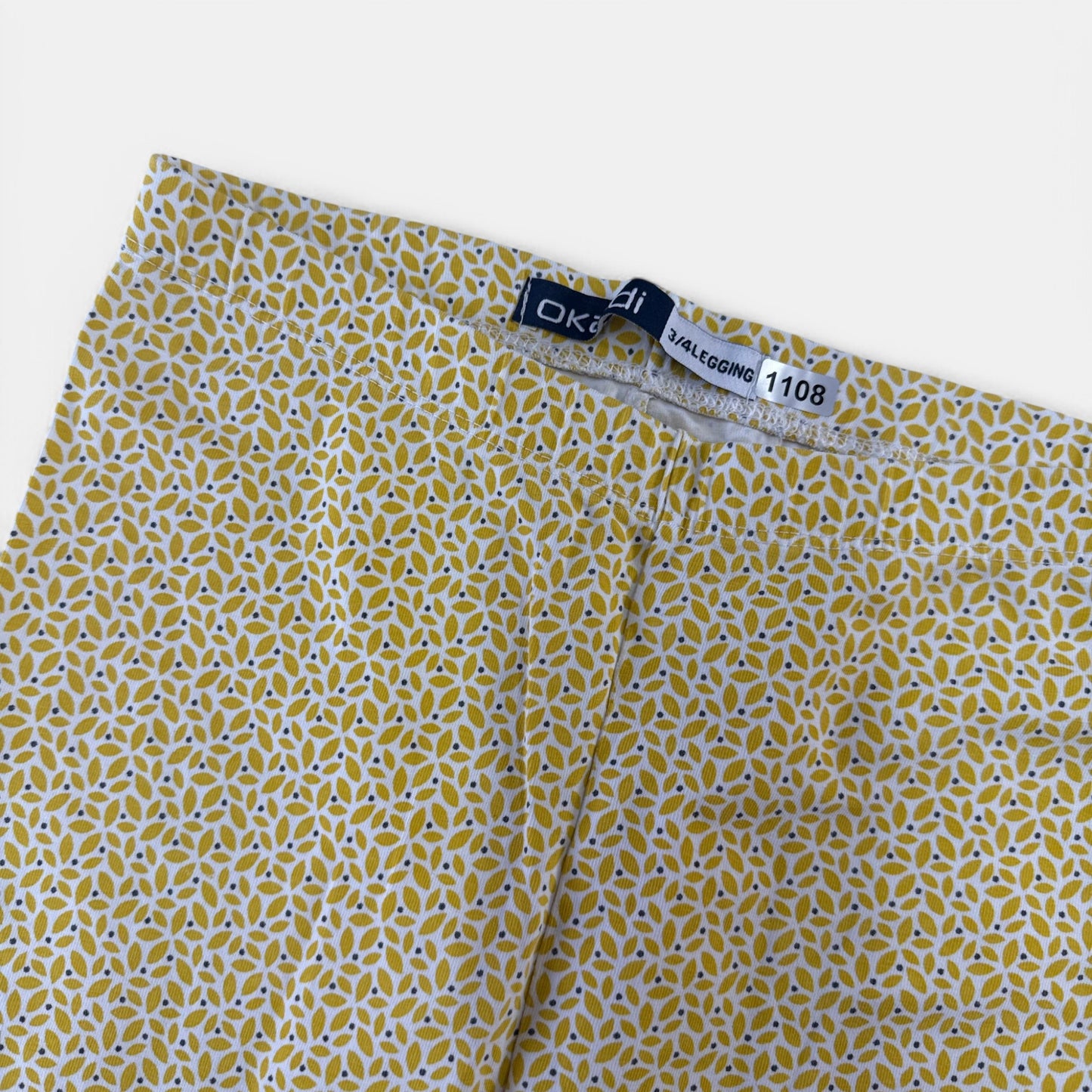 Pantalon. Legging 3/4 Okaïdi : 12 ans