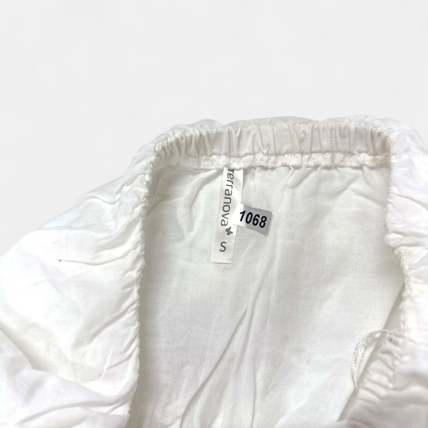 Robe Terranova : 16 ans