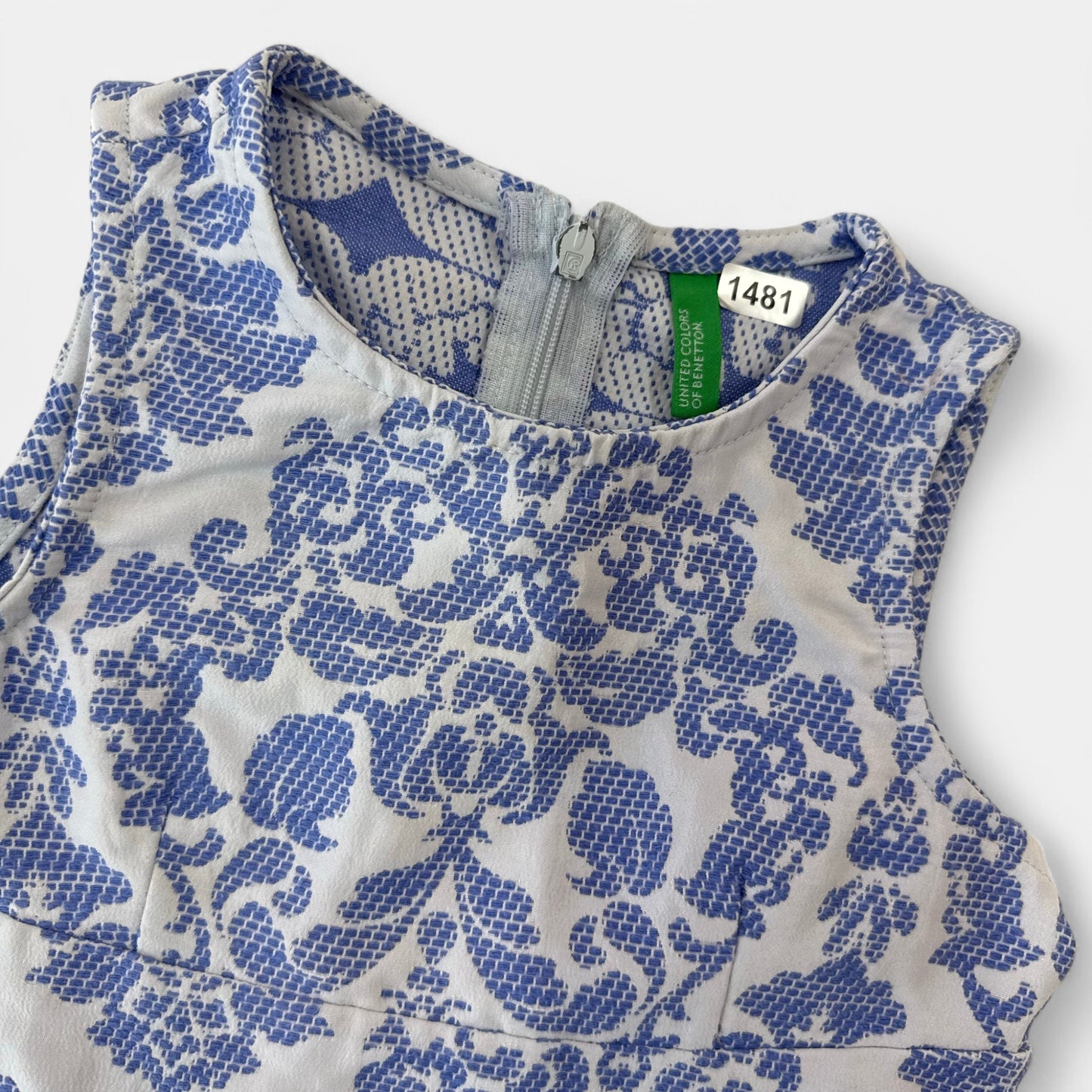 Robe Benetton : 24 mois