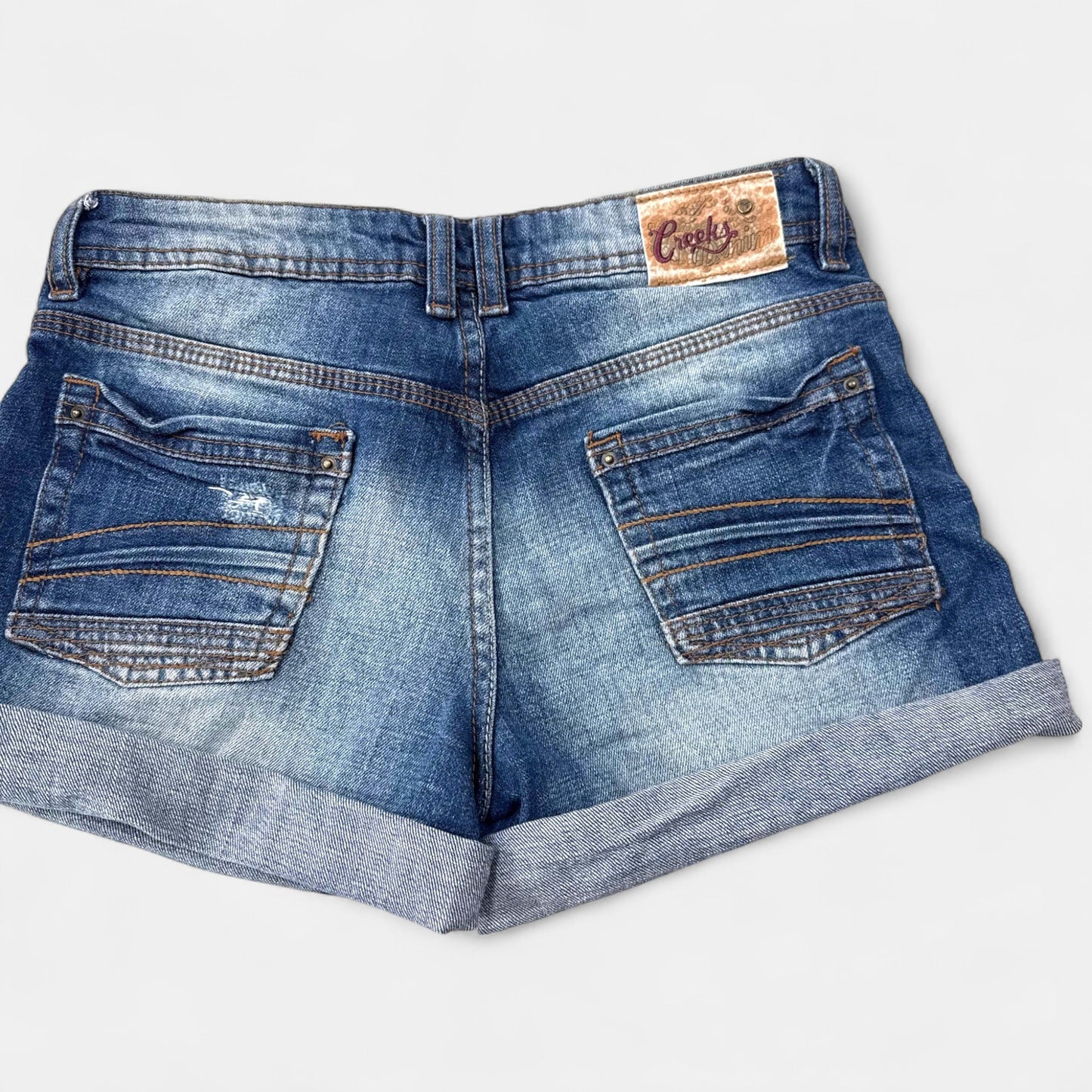 Short Creeks : 16 ans