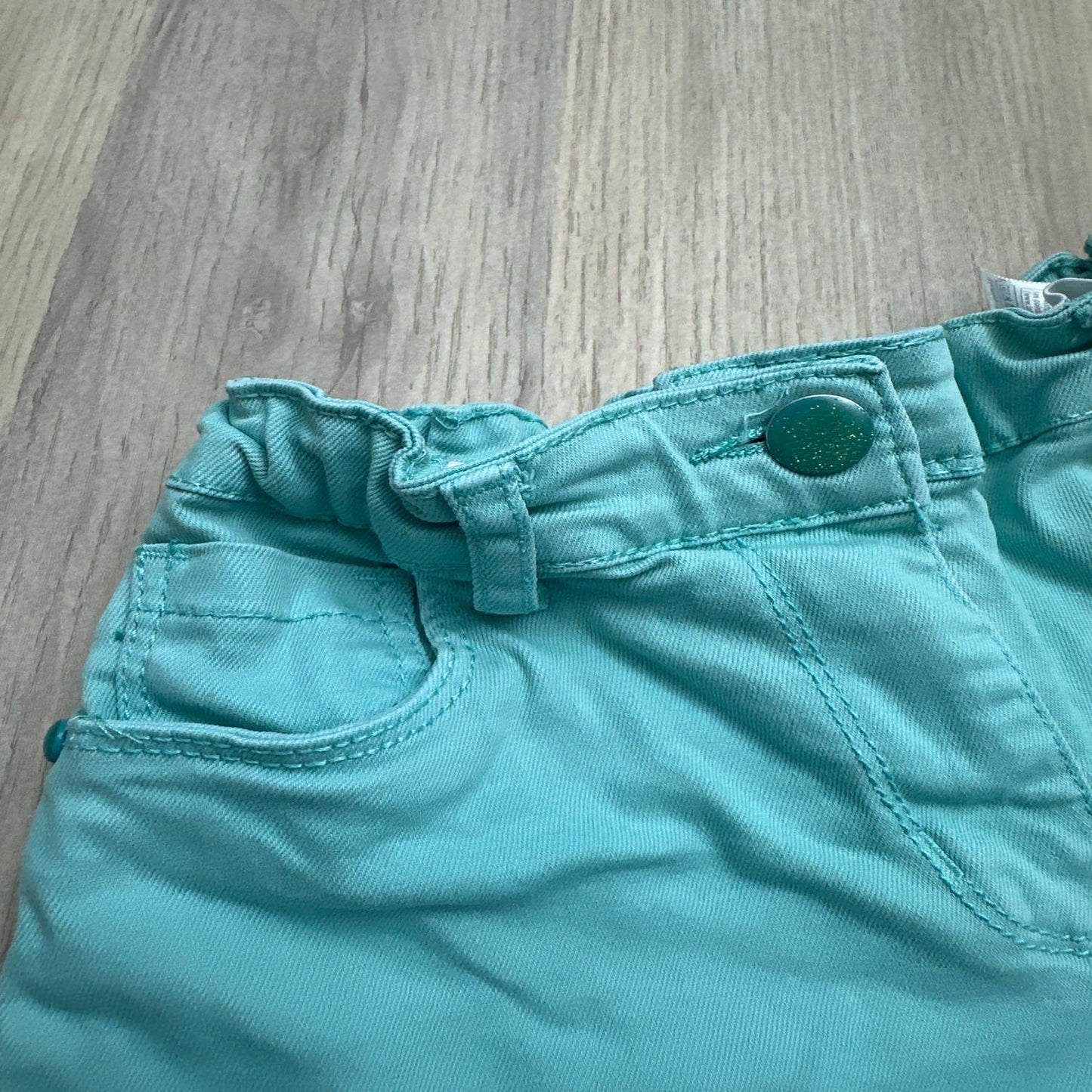 Short U Essentiel short : 10 ans