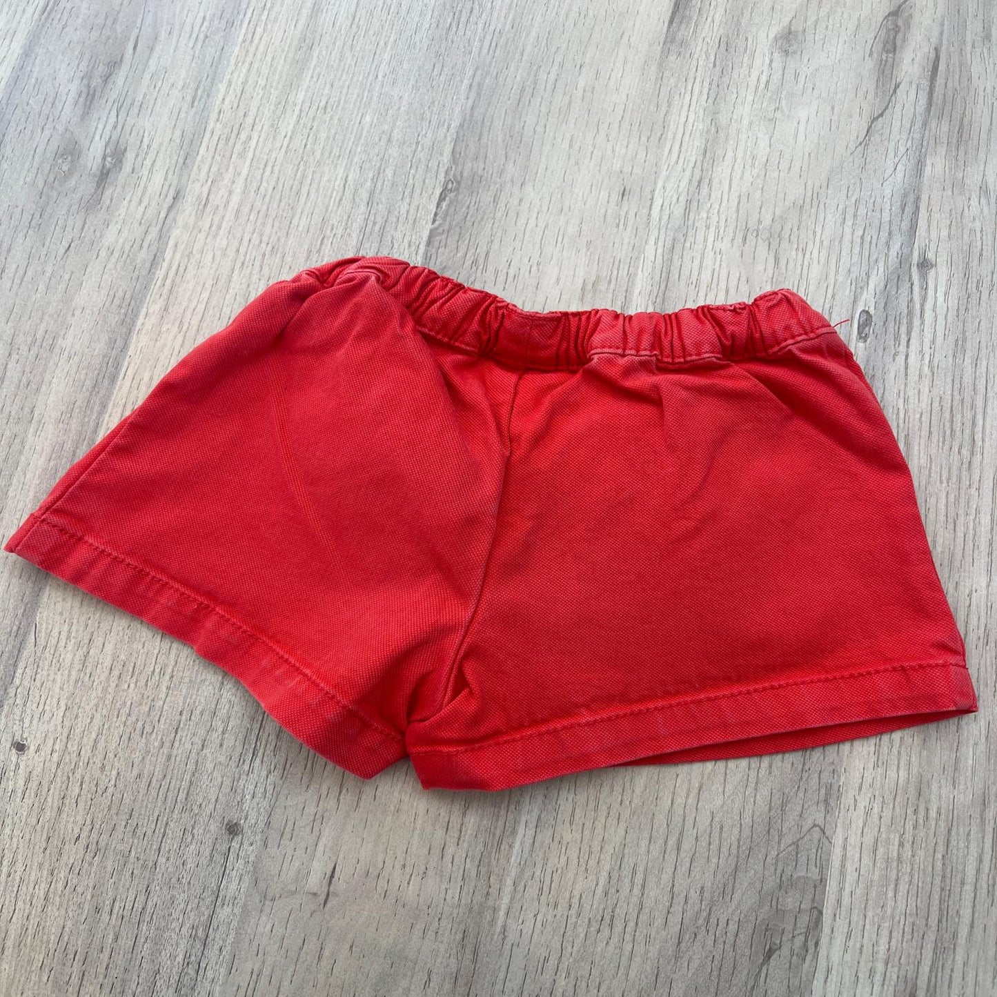 Short Obaibi : 3 ans