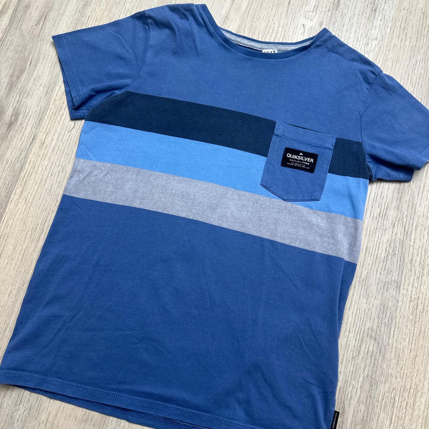 T-Shirt Quiksilver : 8 ans