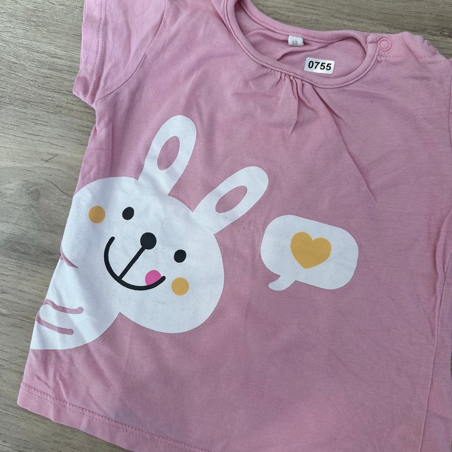 T-Shirt lapin mignon : 18 mois